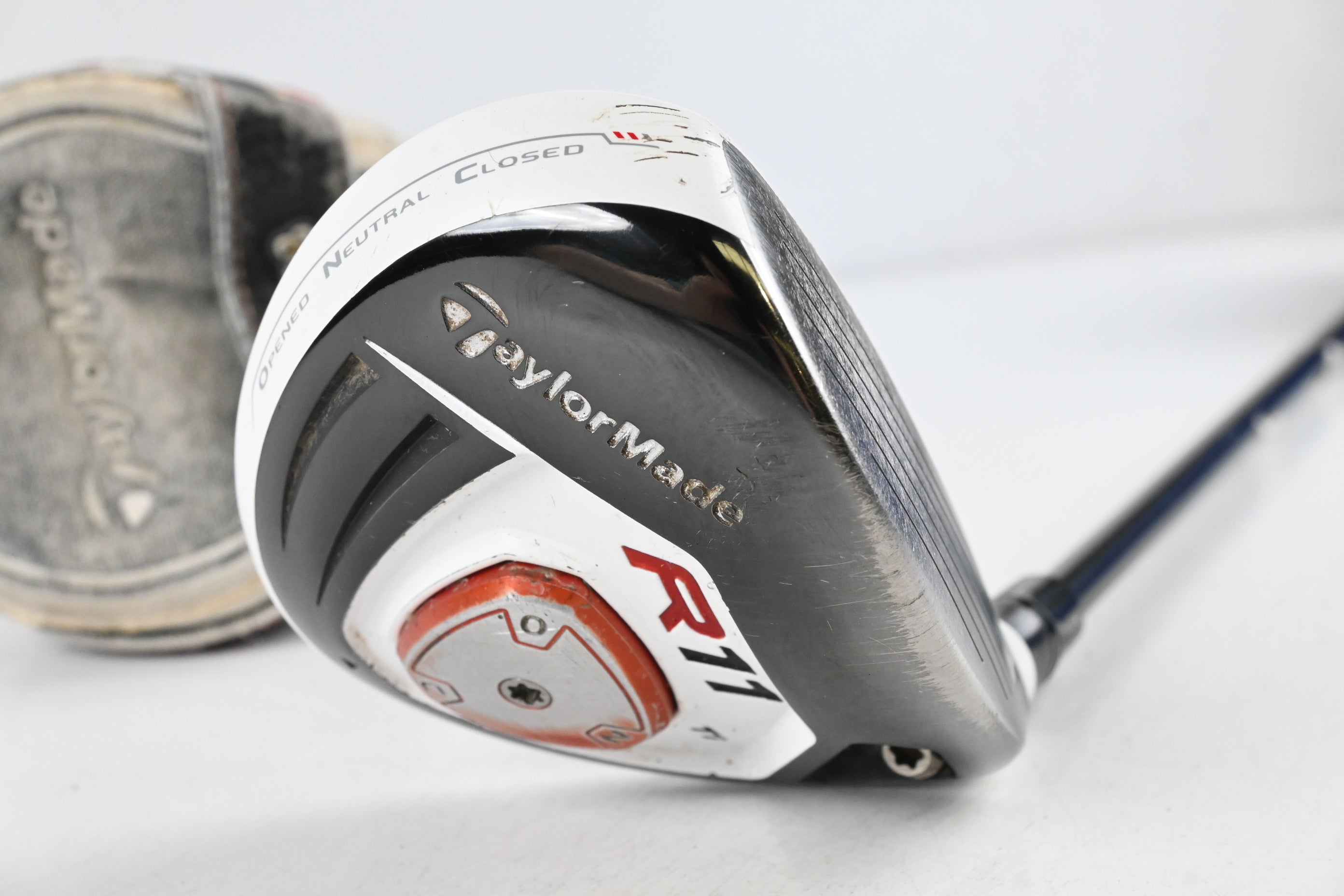 Taylormade R11 #3 Wood / 15 Degree / Regular Flex Fujikura Blur 60 Shaft