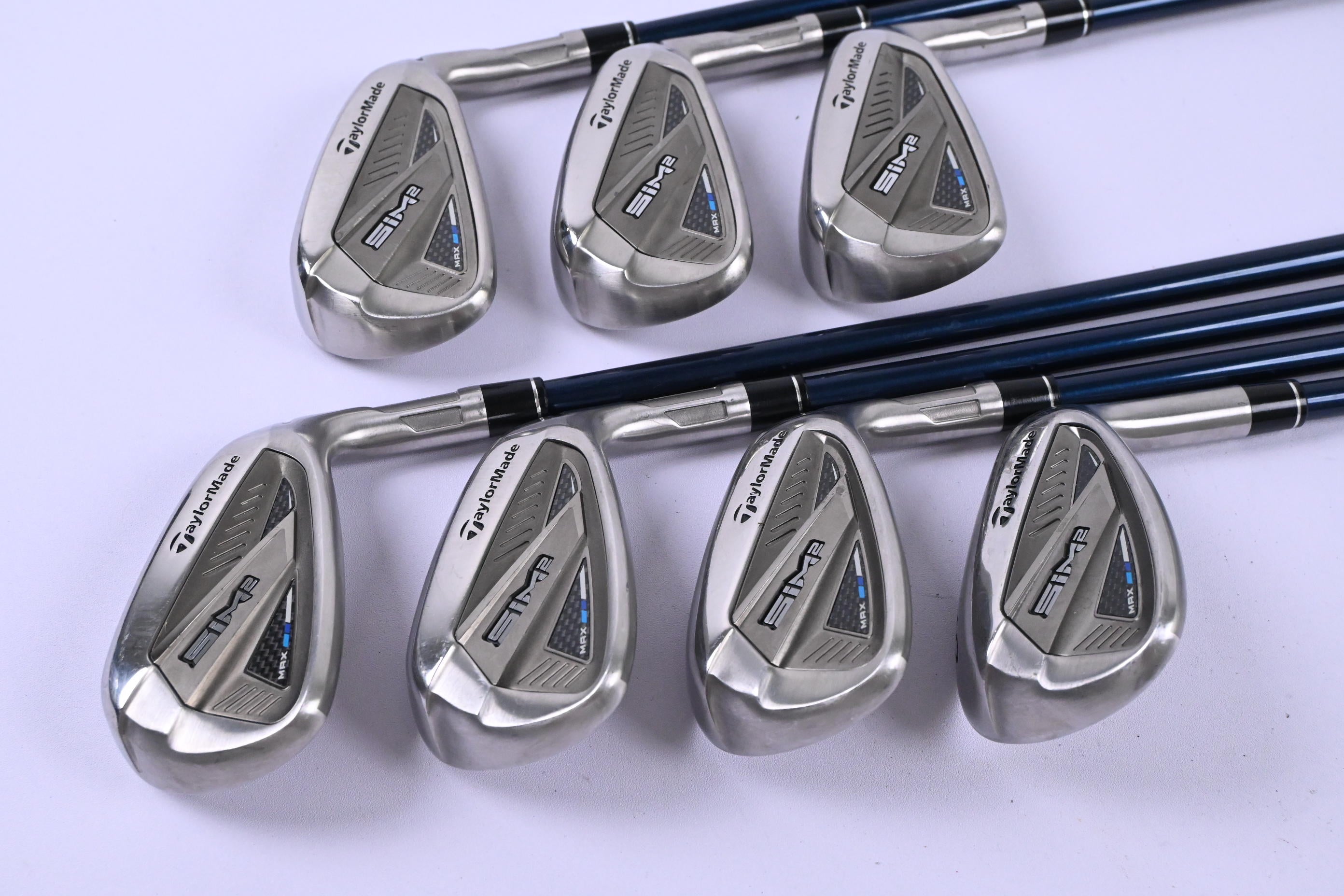 Taylormade SIM2 Max Irons / 5-PW+SW / Regualr Flex Ventus Blue 6 Shafts