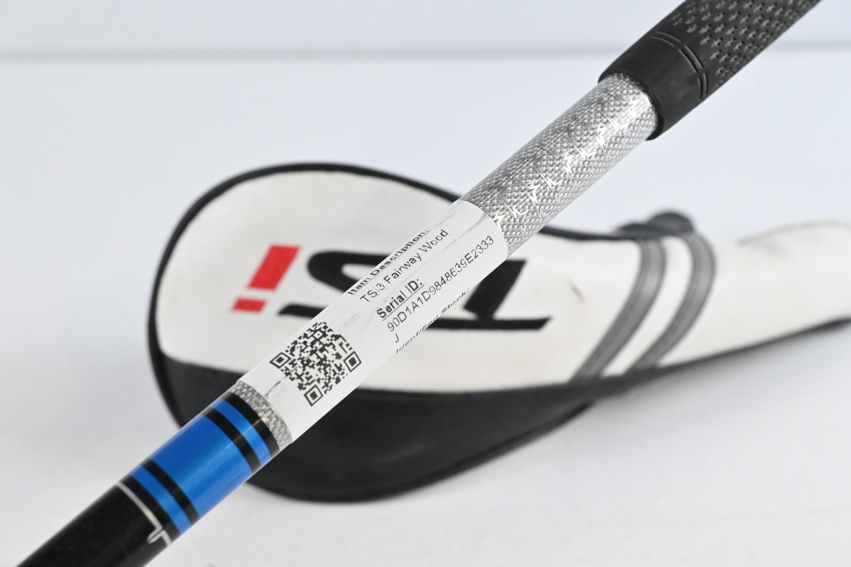 Titleist TSi3 #3 Wood / 15 Degree / Stiff Flex Tensei AV Raw Blue 65 Shaft