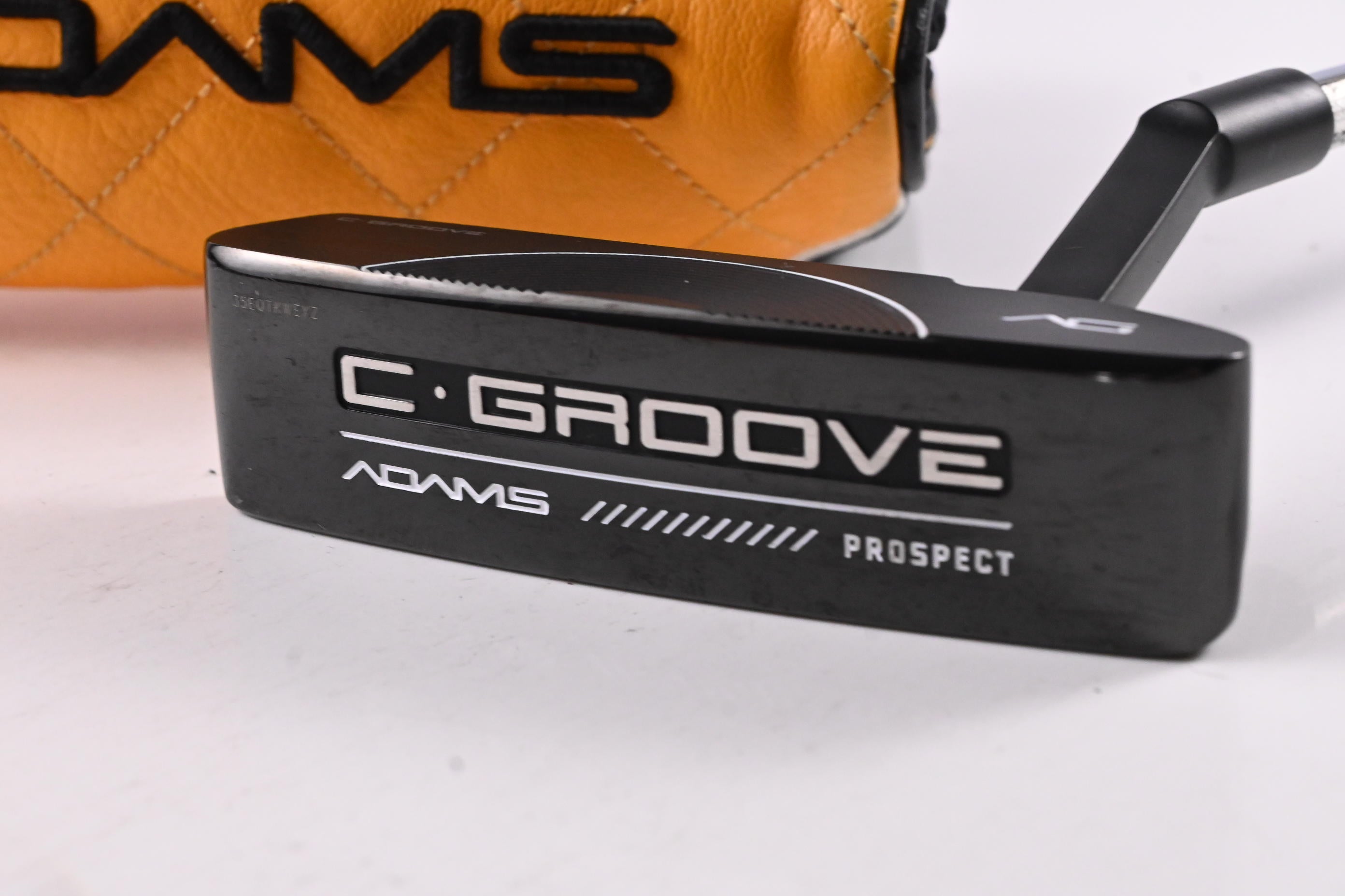 Adams 2023 Prospect C-Groove Putter / 33 Inch