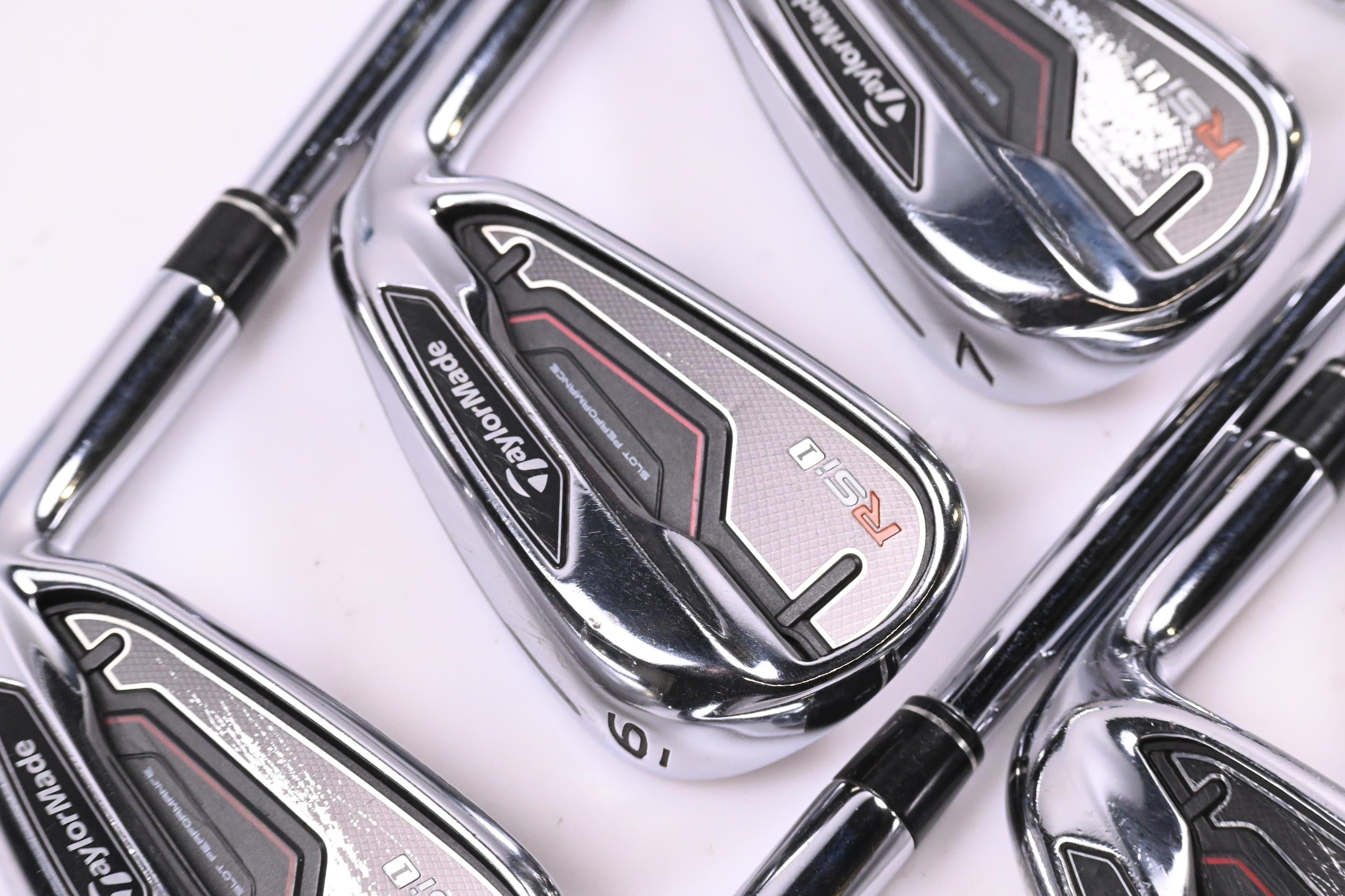 Taylormade RSi1 Irons / 5-PW+GW+SW / Regular Flex Reax 90 Shafts