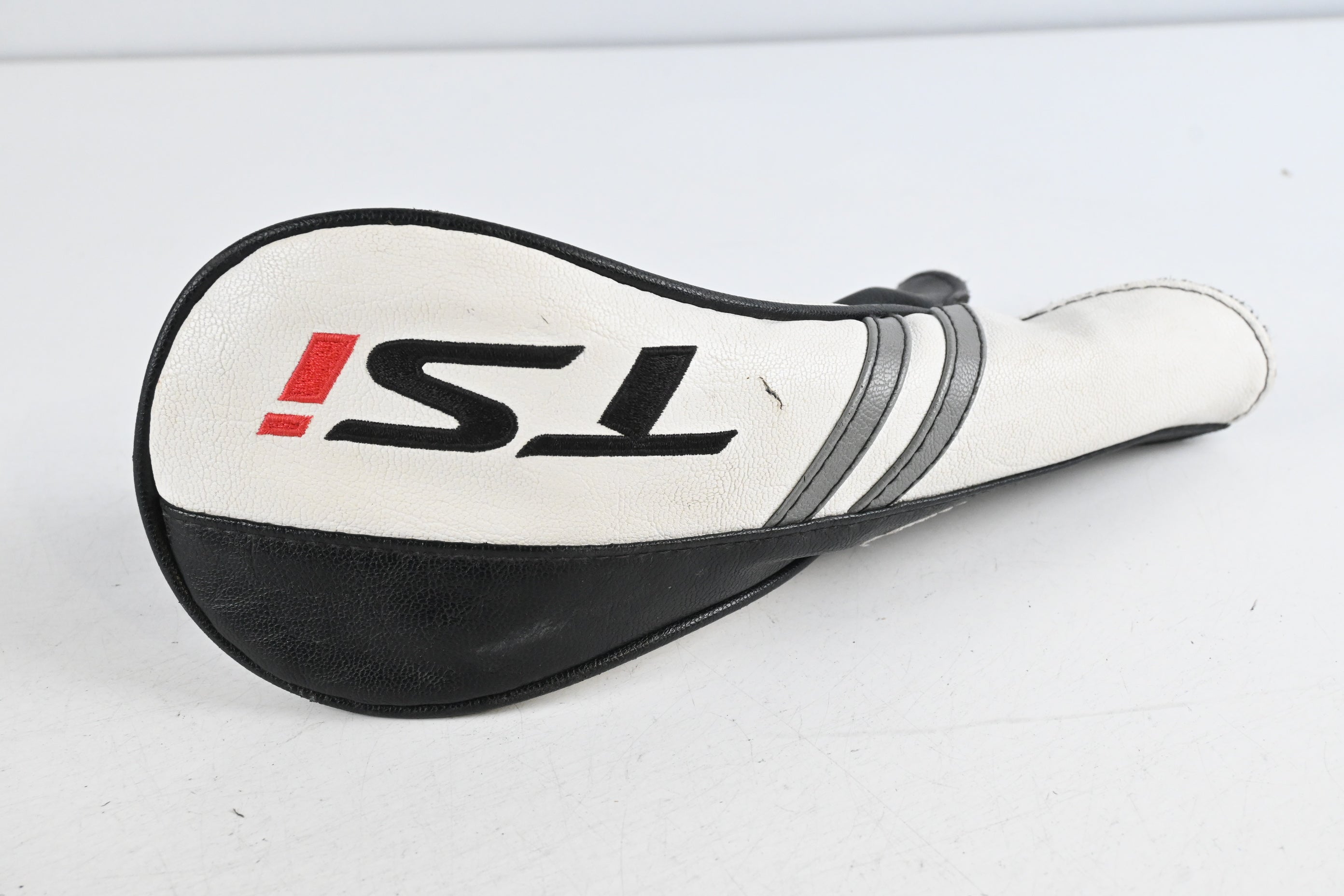 Titleist TSi3 #3 Wood / 15 Degree / Stiff Flex Tensei AV Raw Blue 65 Shaft
