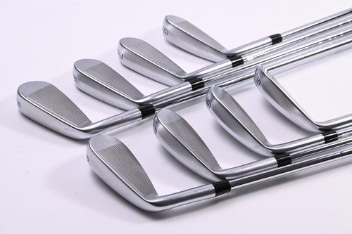 Cleveland Zipcore XL Irons / 5-PW+GW+SW / Regular Flex KBS Tour Lite Shafts
