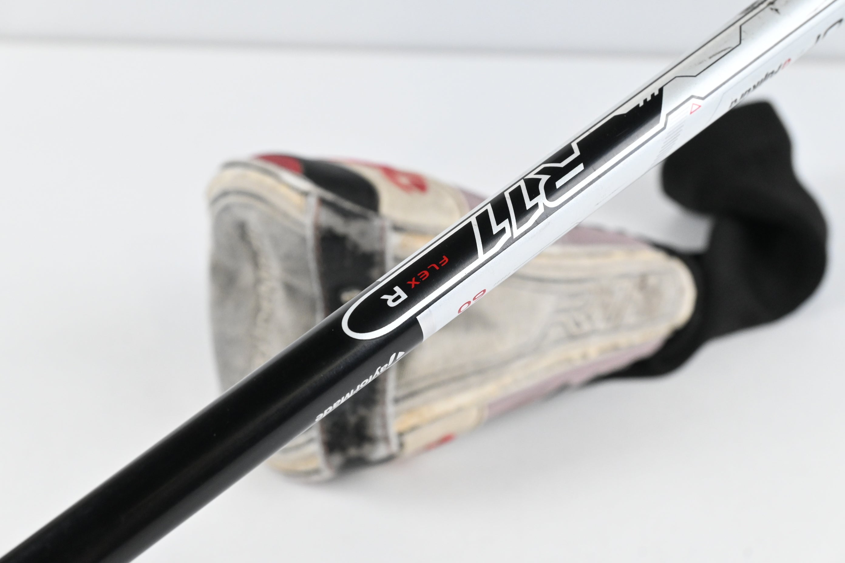 Taylormade R11 #3 Wood / 15 Degree / Regular Flex Fujikura Blur 60 Shaft
