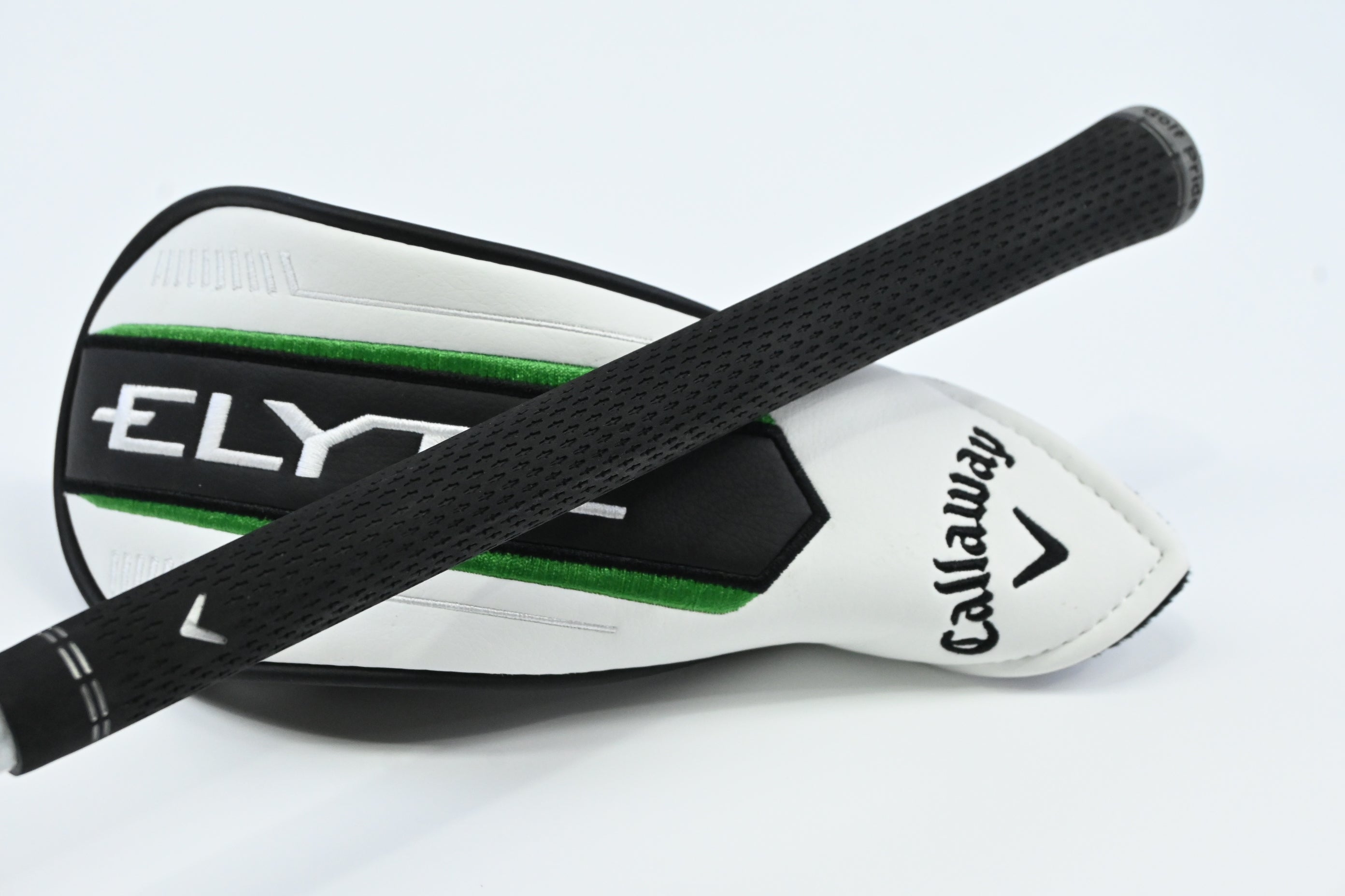 Callaway Elyte #4 Hybrid / 22 Degree / Regular Flex Denali Charcoal 60 Shaft