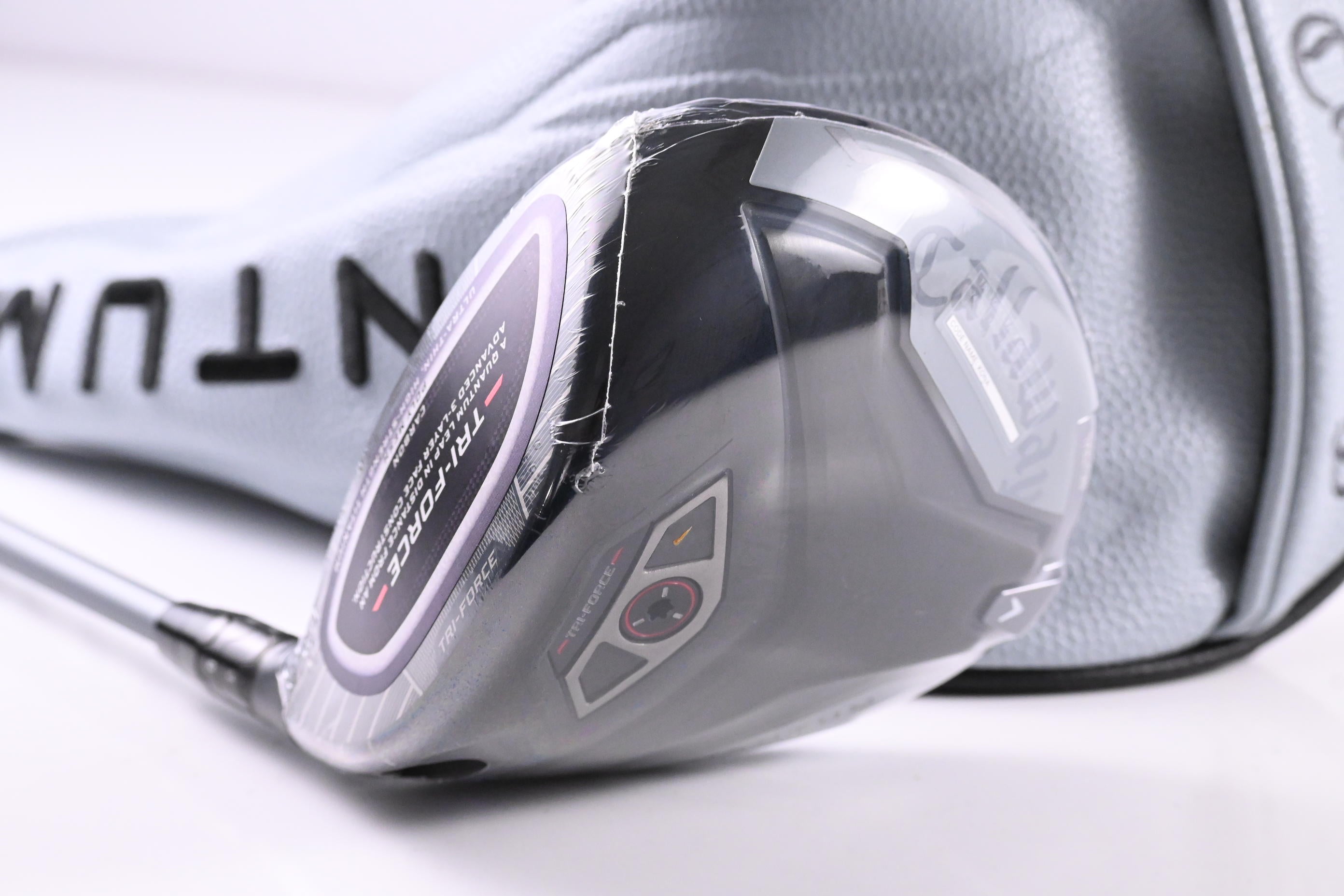 Left Hand Callaway Quantum Max Driver / 10.5 Degree / Regular Flex Denali Frost