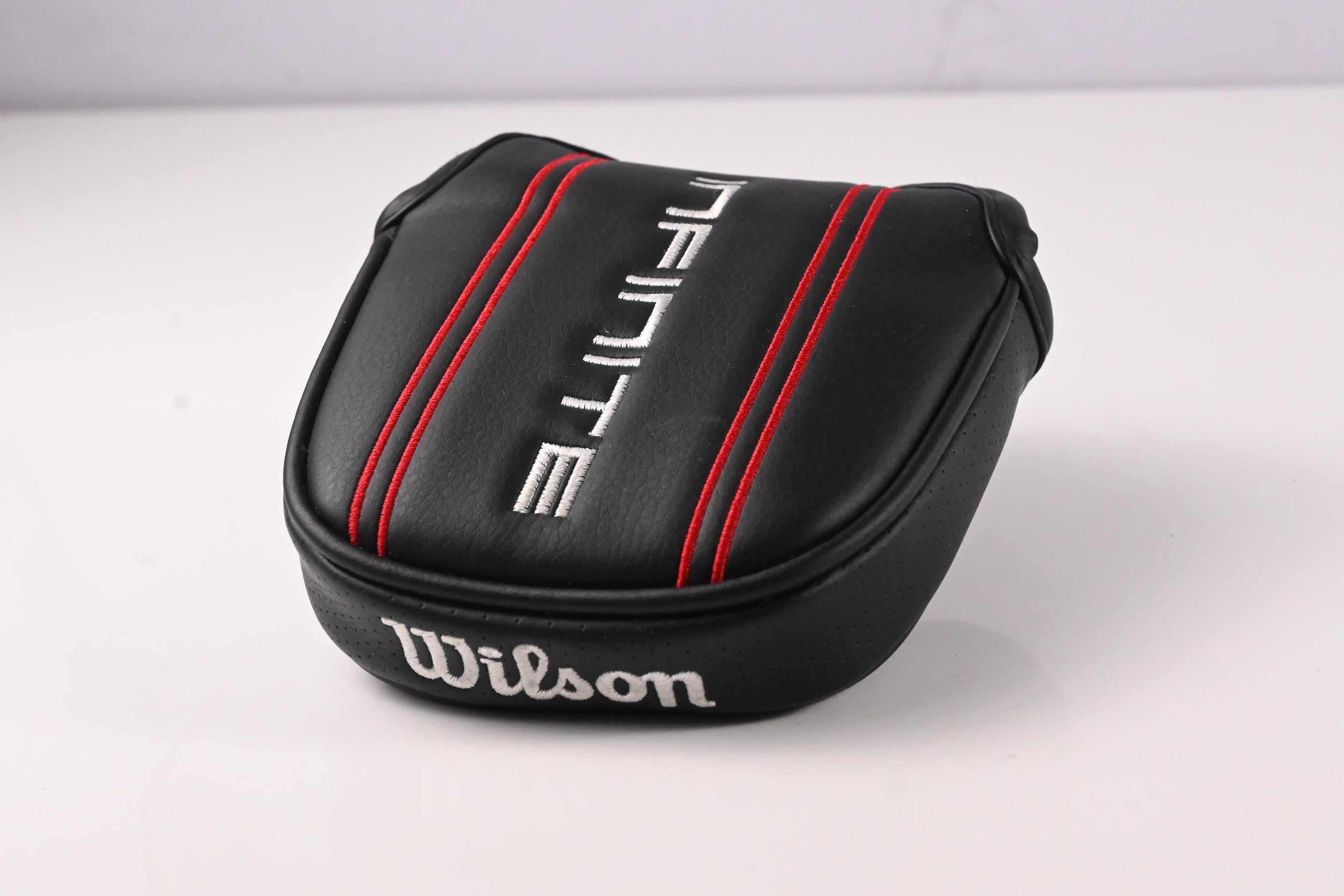 Wilson Infinite 2024 Bucktown Putter / 34 Inch