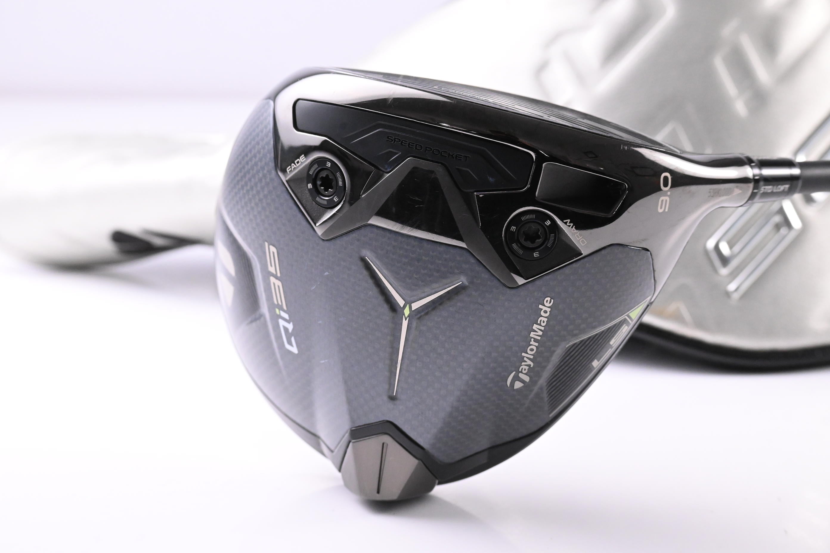 Taylormade Qi35 LS Driver / 9 Degree / Stiff Flex Mitsubishi Kai'li Blue 60