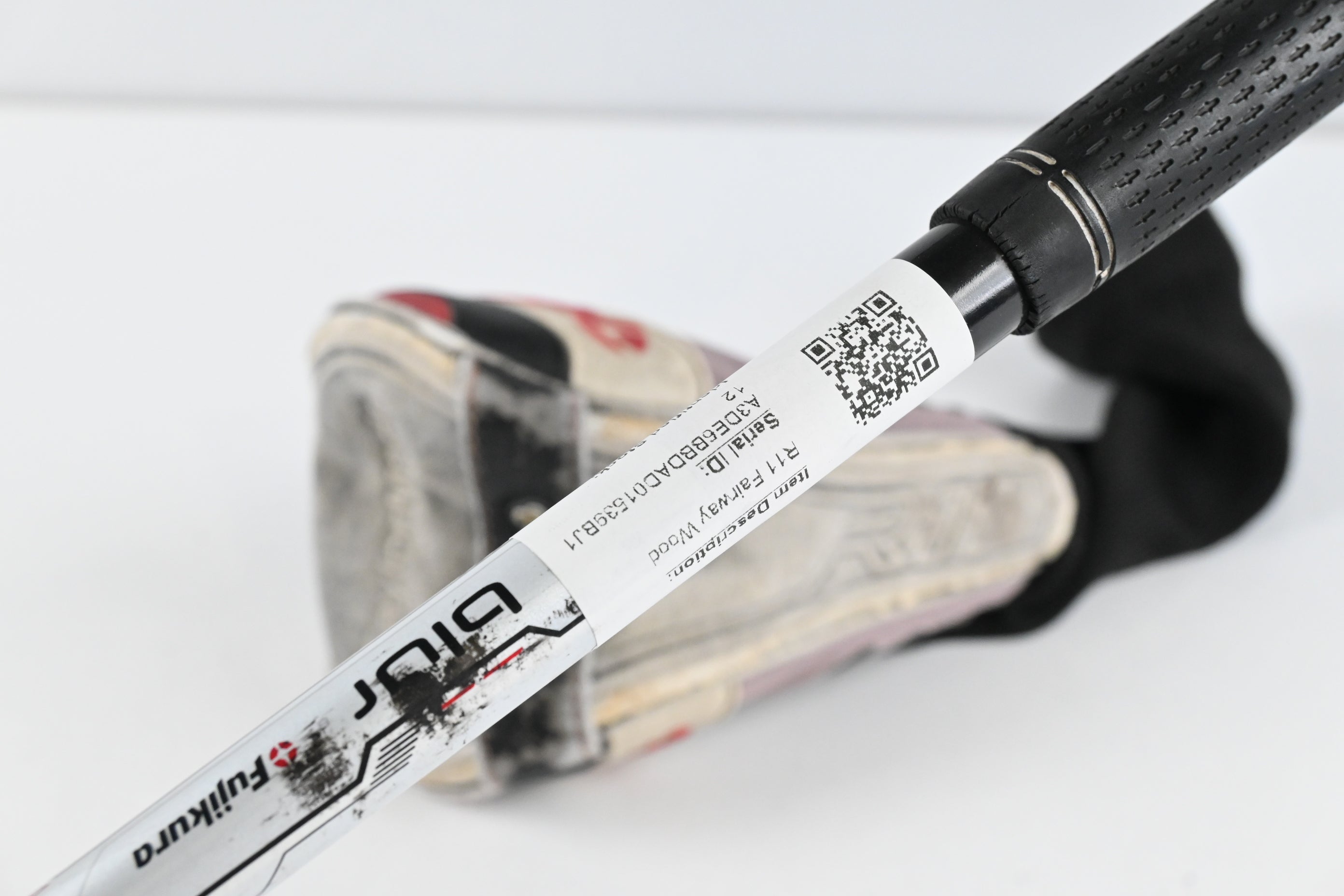 Taylormade R11 #3 Wood / 15 Degree / Regular Flex Fujikura Blur 60 Shaft