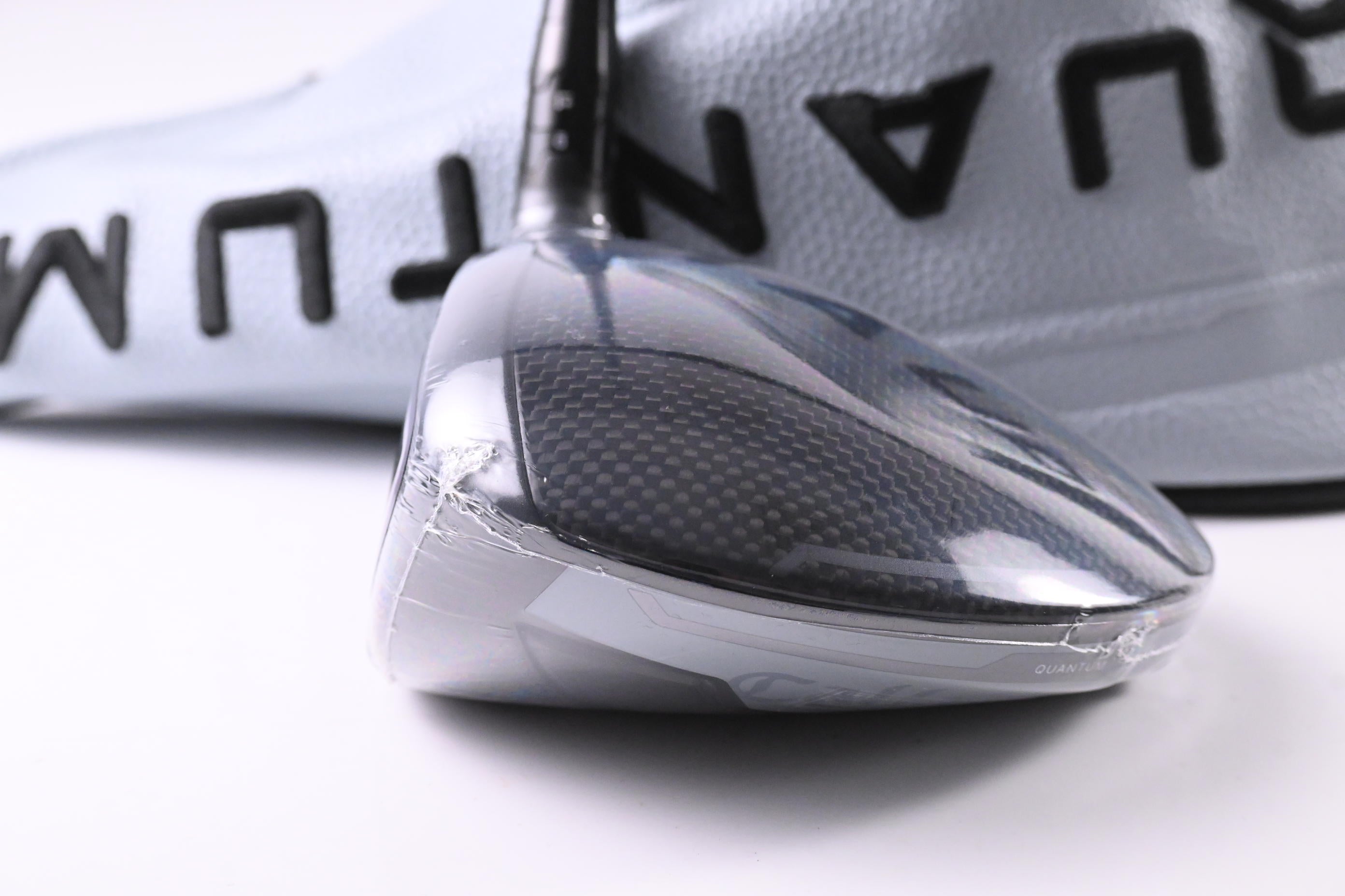 Left Hand Callaway Quantum Max Driver / 10.5 Degree / Regular Flex Denali Frost