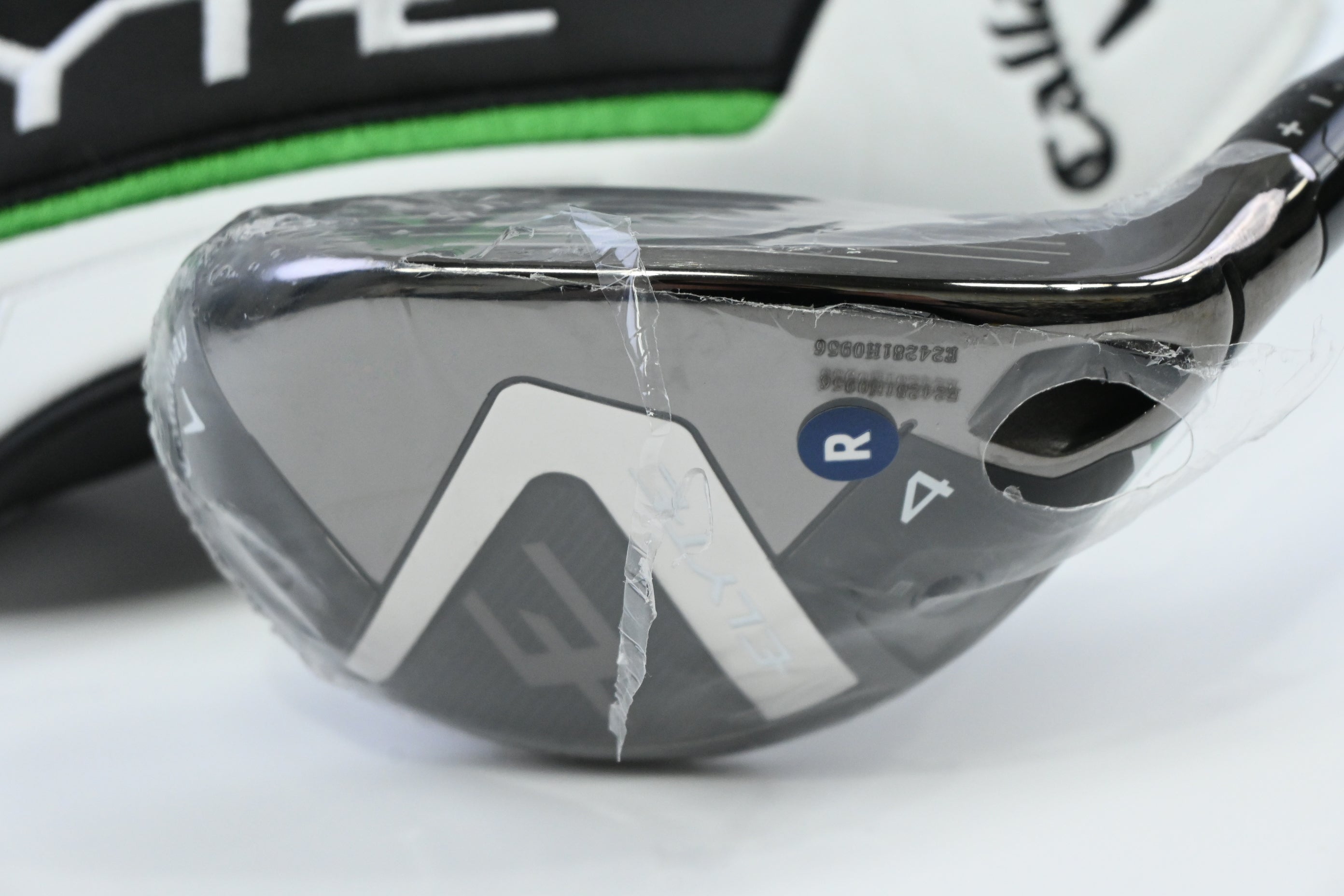 Callaway Elyte #4 Hybrid / 22 Degree / Regular Flex Denali Charcoal 60 Shaft
