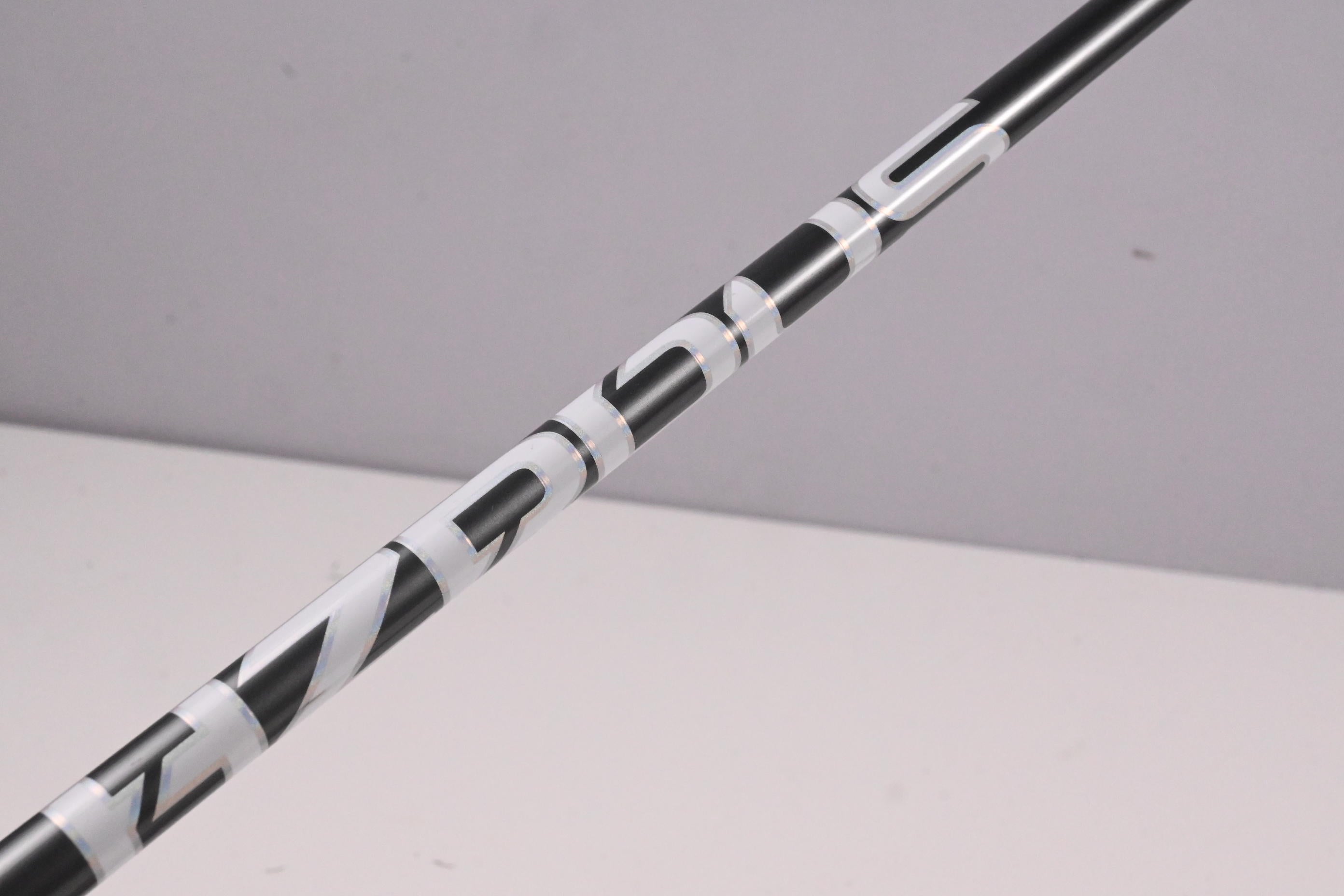 HZRDUS Silver 65 Gen 4 #4 Hybrid Shaft / Regular Flex / Callaway 3rd Gen