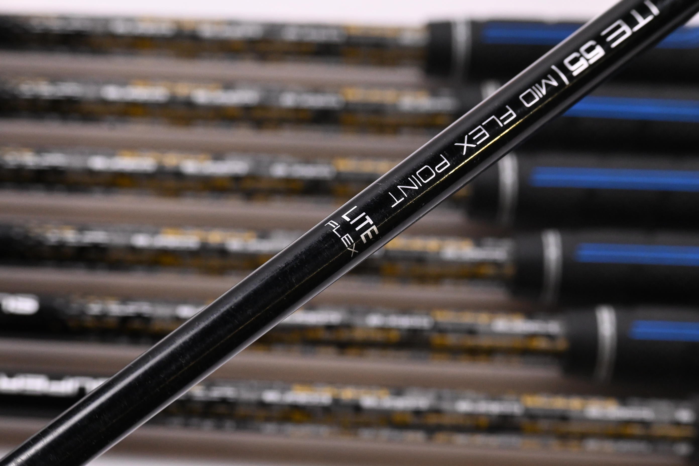 Cobra F-Max Irons / 5-PW+GW / Senior Flex Cobra SuperLite 55 Shafts