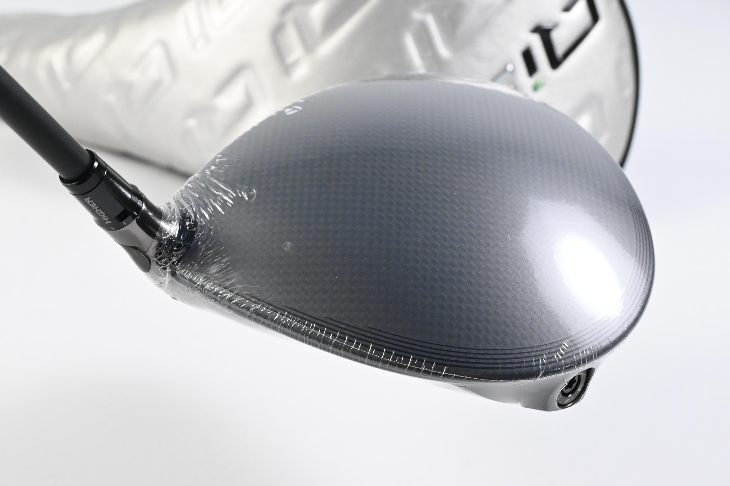 Taylormade Qi35 Driver / 10.5 Degree / Regular Flex Fujikura Ventus Blue 5 Shaft