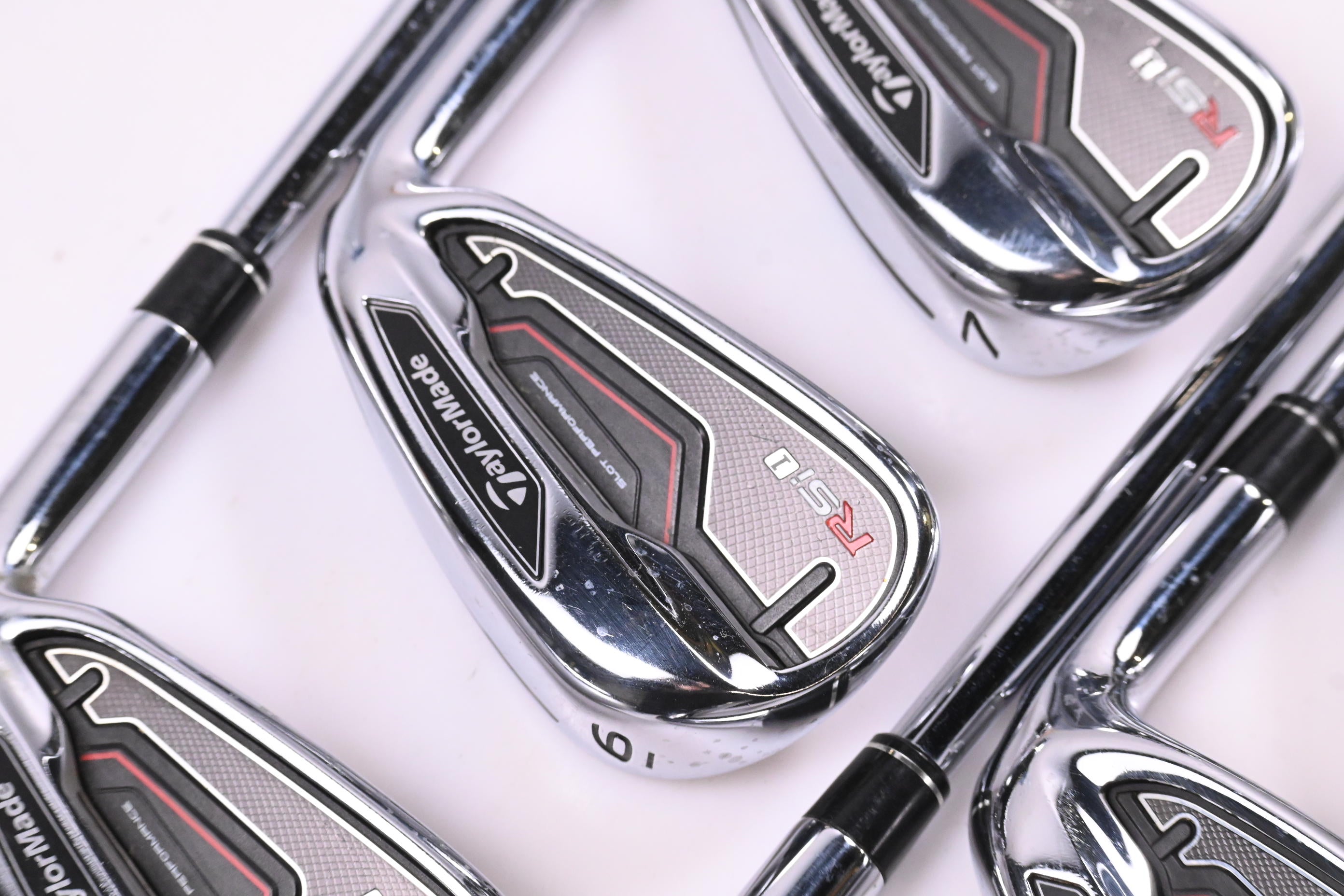 Taylormade RSi1 Irons / 5-PW / Regular Flex Reax 90 Shafts