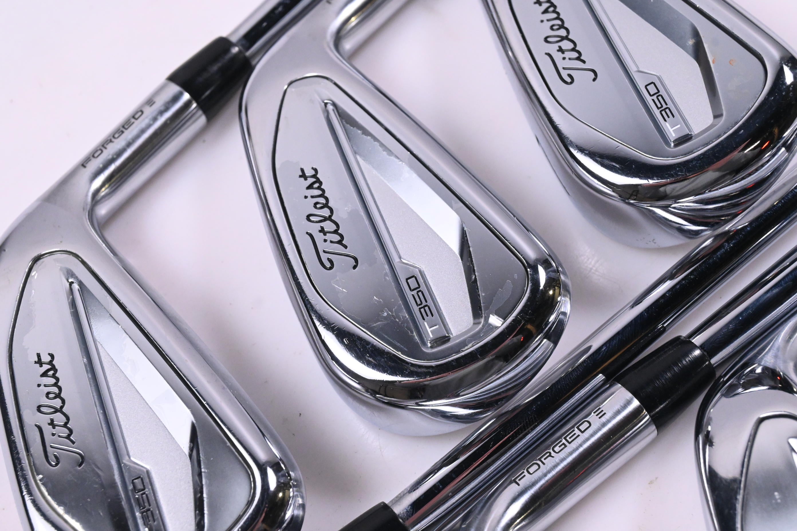 Titleist T350 Irons / 5-PW+48° / Regular Flex AMT Red R300 Shafts