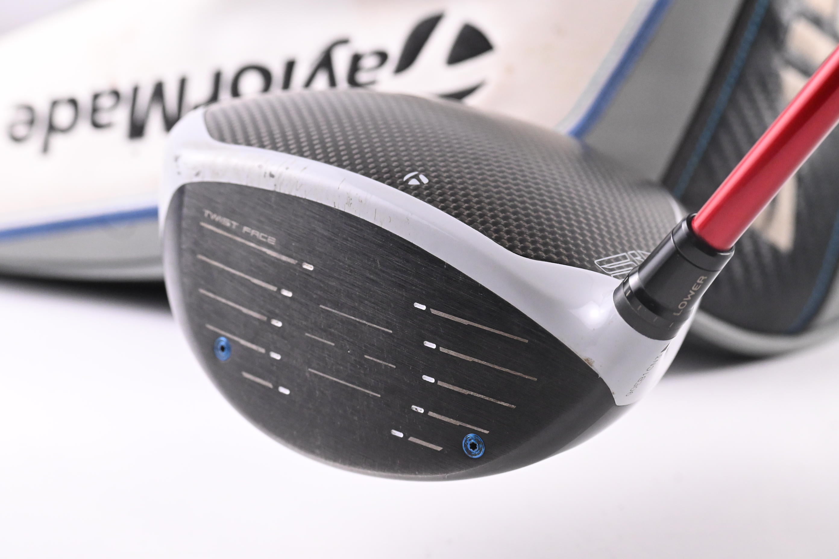 Taylormade SIM Max Driver / 10.5 Degree / Regular Flex Ventus Red 5 Shaft