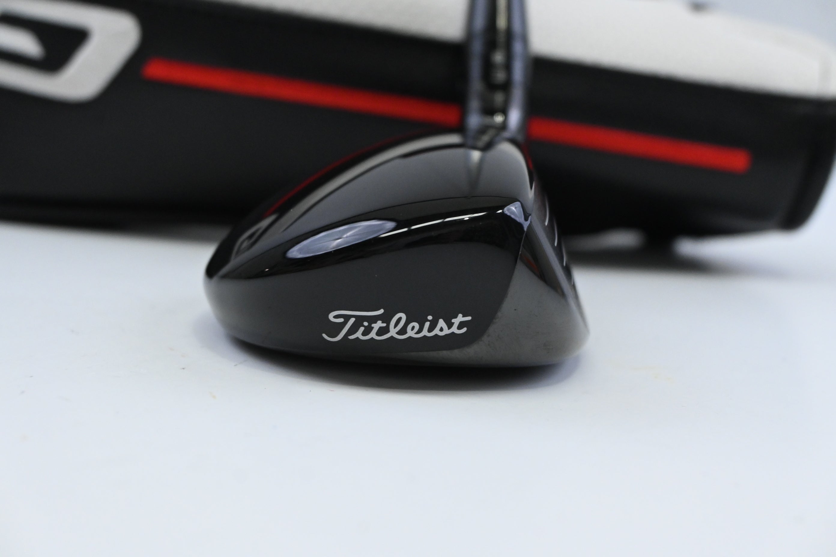 Titleist GT2 #5 Hybrid / 24 Degree / Regular Flex Fujikura AirSpeeder 50 Shaft