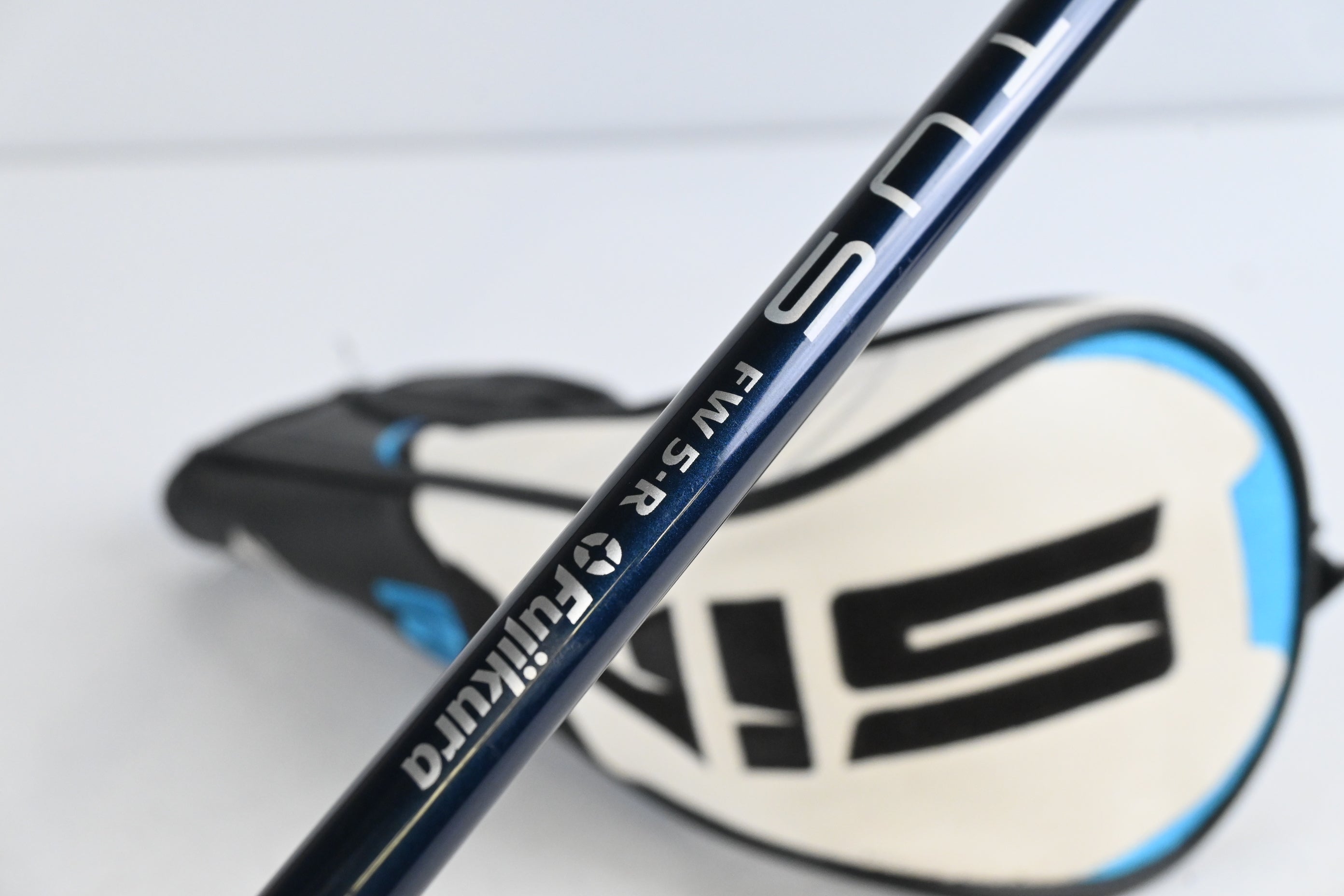 Left Hand Taylormade SIM2 Max #3 Wood / 19 Degree / Regular Flex Ventus Blue 5