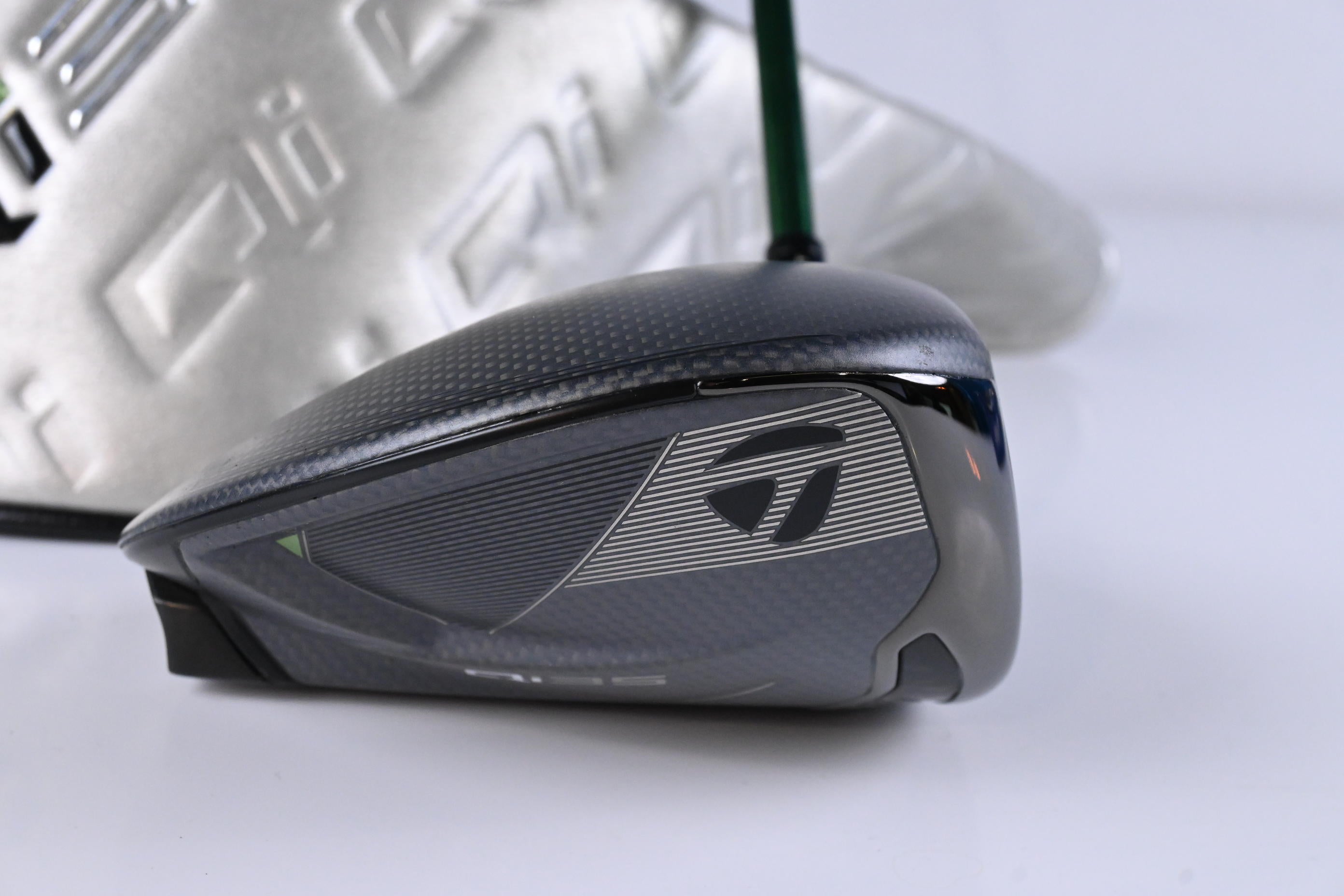 Taylormade Qi35 Driver / 9 Degree / Stiff Flex Oban Revenge Tour Reserve 65