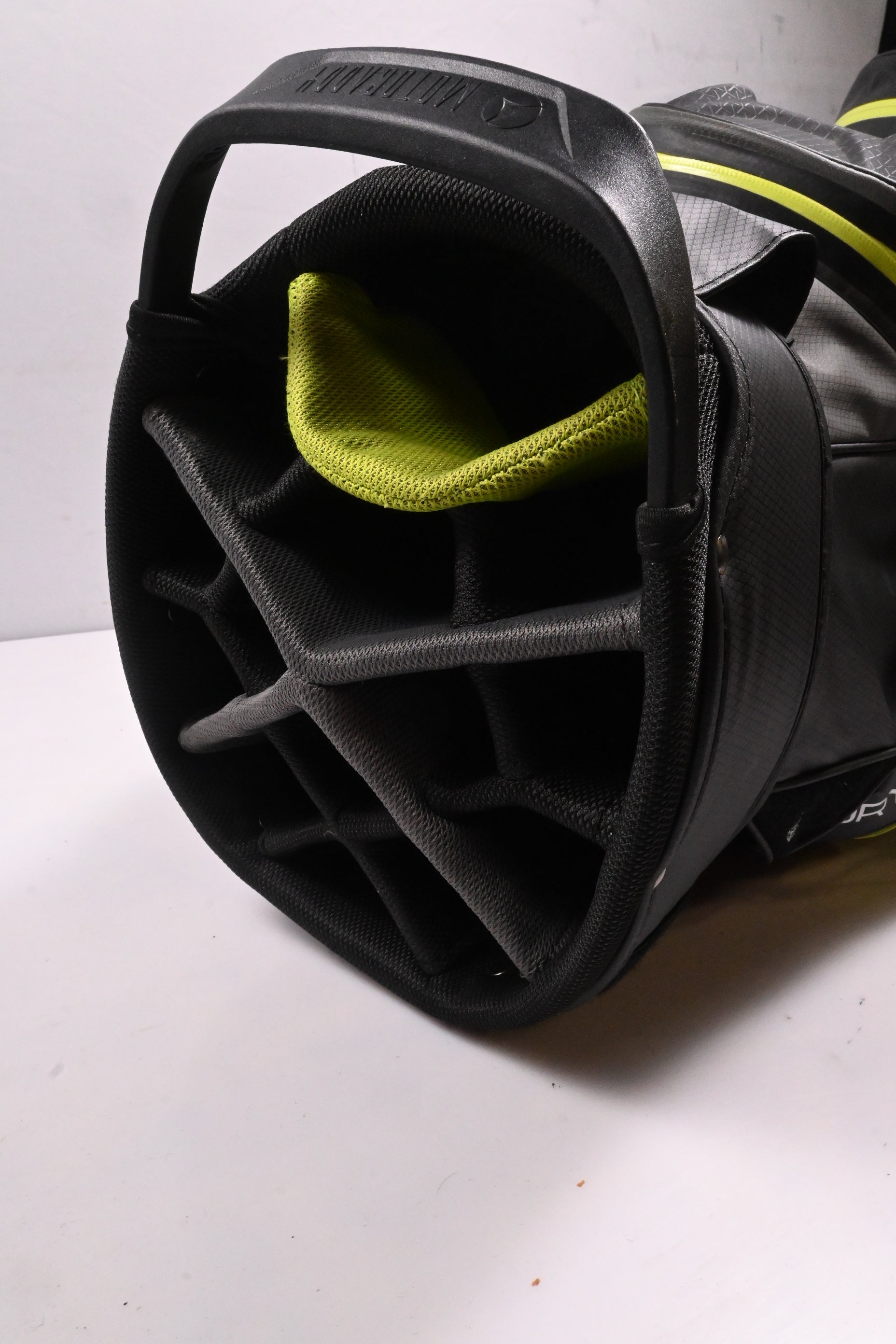 Motocaddy Dry Series Cart Bag / 14-Way Divider / Black, Grey, Green