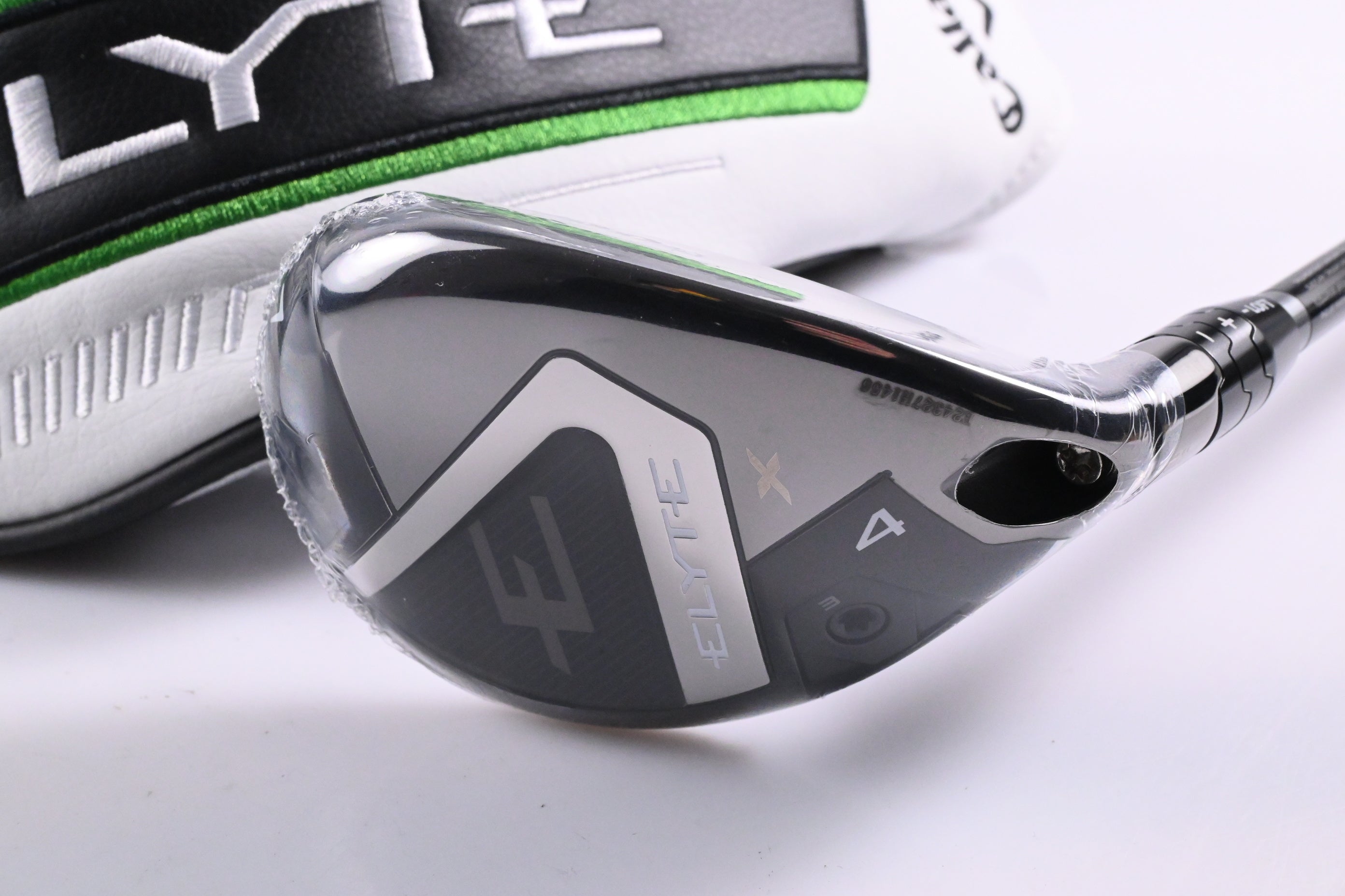 Callaway Elyte X #4 Hybrid / 21 Degree / Regular Flex Denali Charcoal 60 Shaft