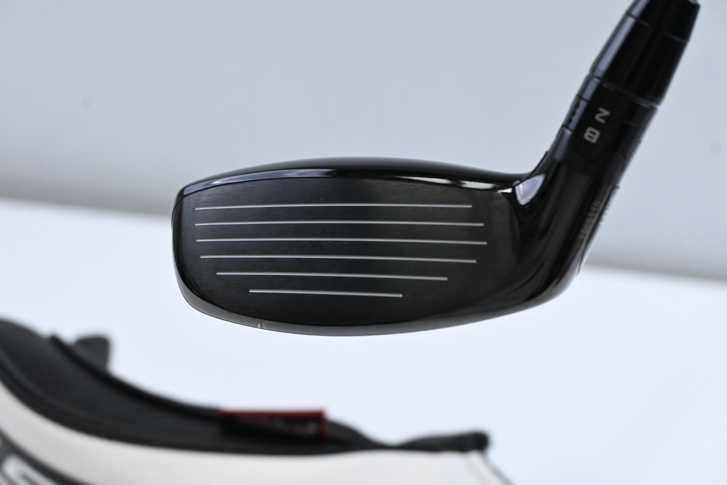 Titleist GT2 #5 Hybrid / 24 Degree / Regular Flex Fujikura AirSpeeder 50 Shaft