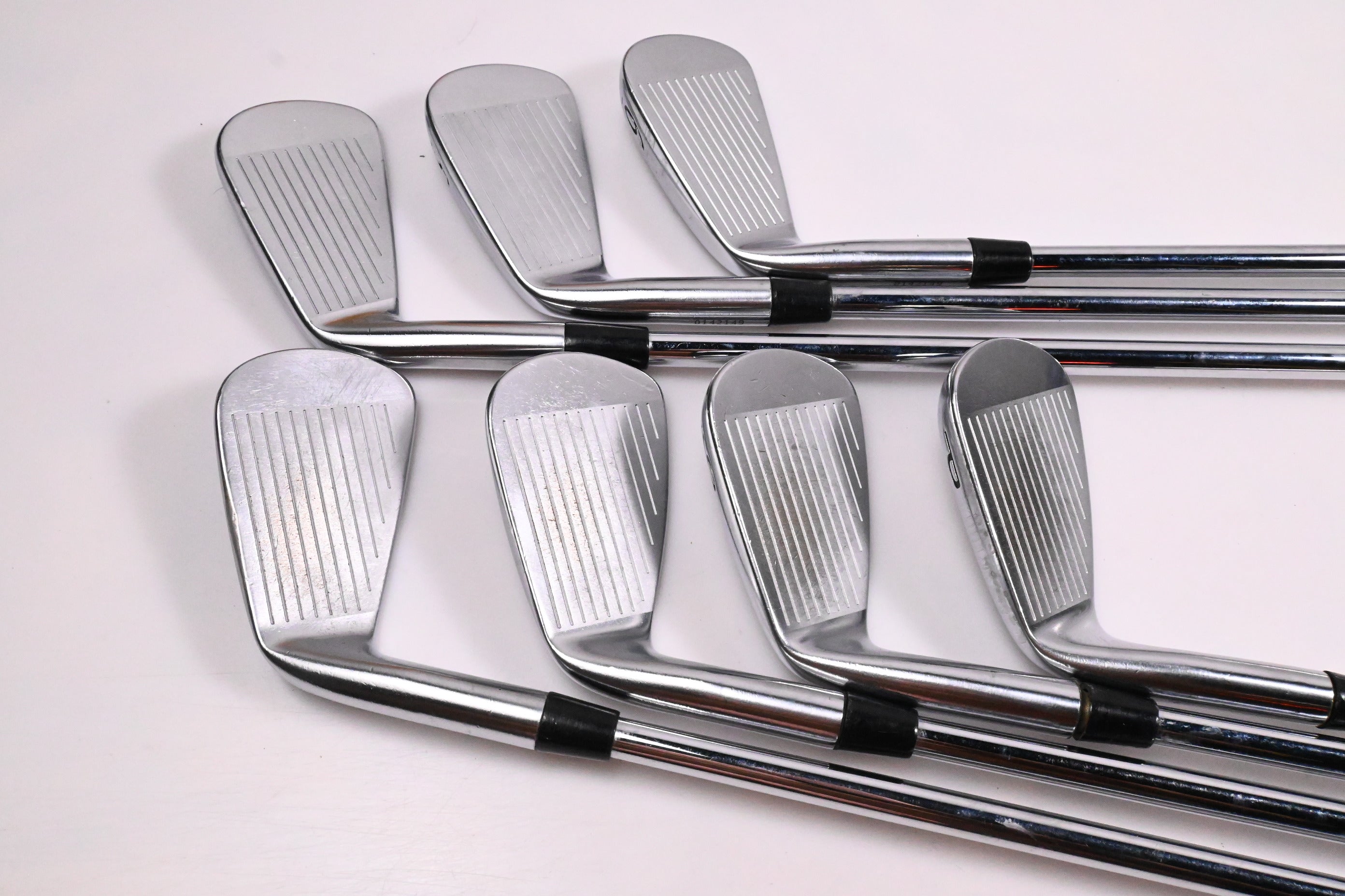 Titleist 718 MB Irons / 4-PW / Stiff Flex Dynamic Gold S300 Shafts