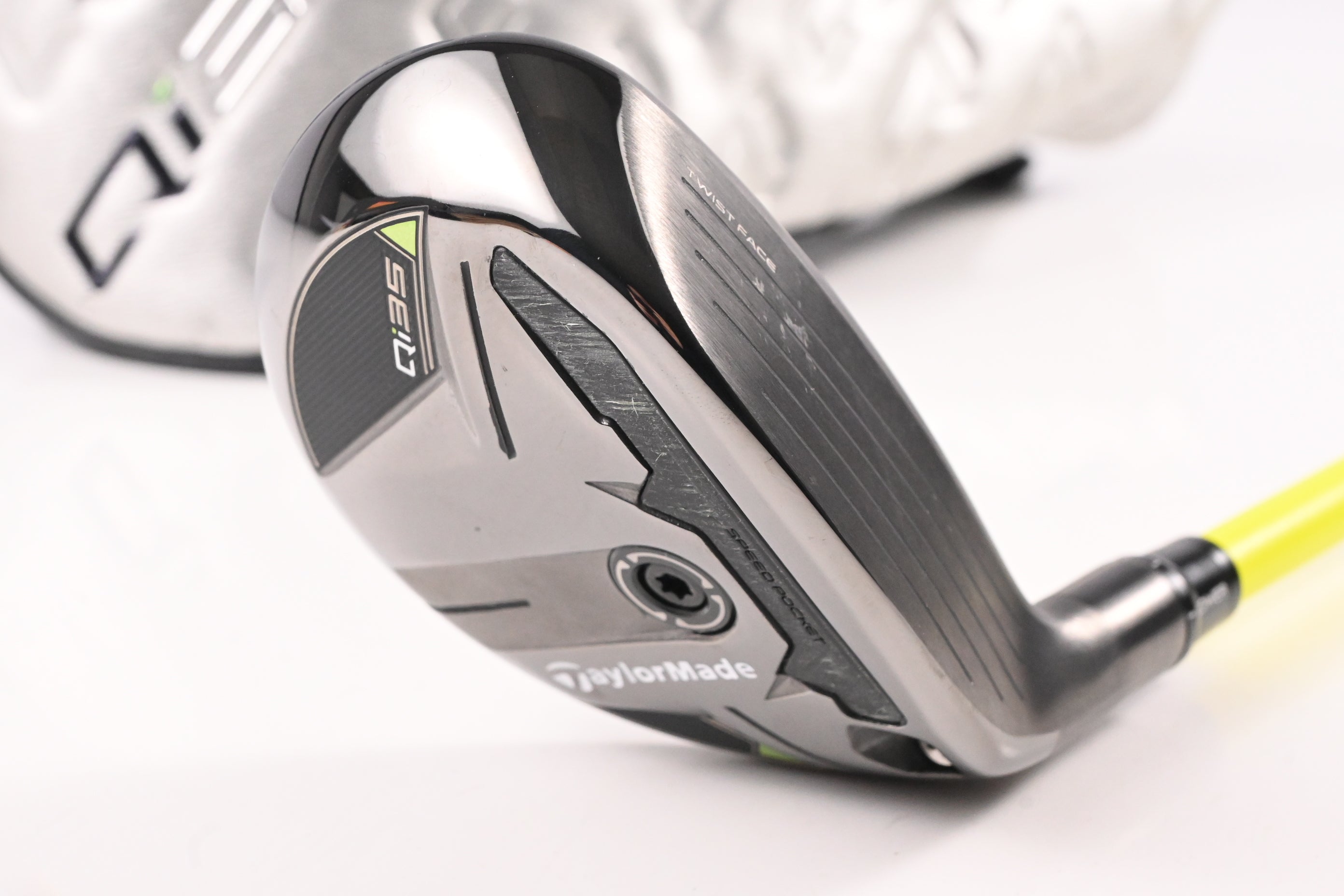 Taylormade Qi35 #3 Hybrid / 19 Degree / Regular Flex UST Mamiya Proforce V2 85