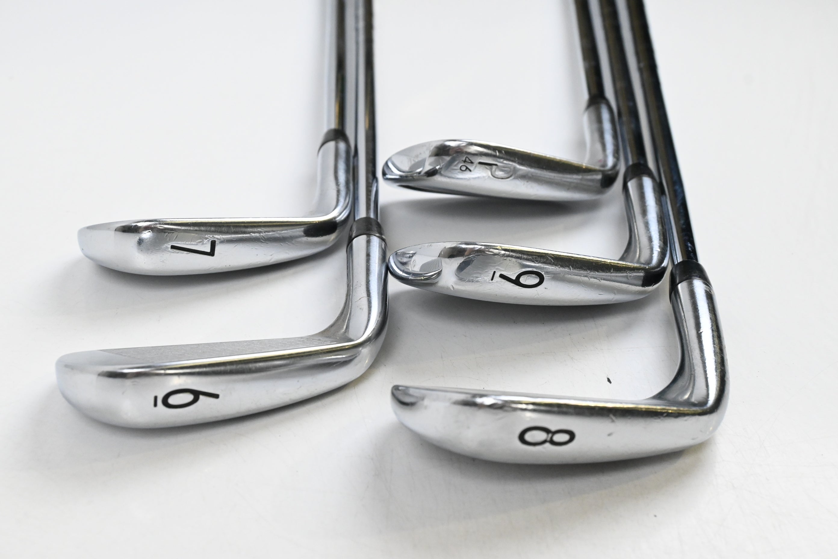 Titleist T100 2019 Irons / 6-PW / Stiff Flex Dynamic Gold 105 S300 Shafts