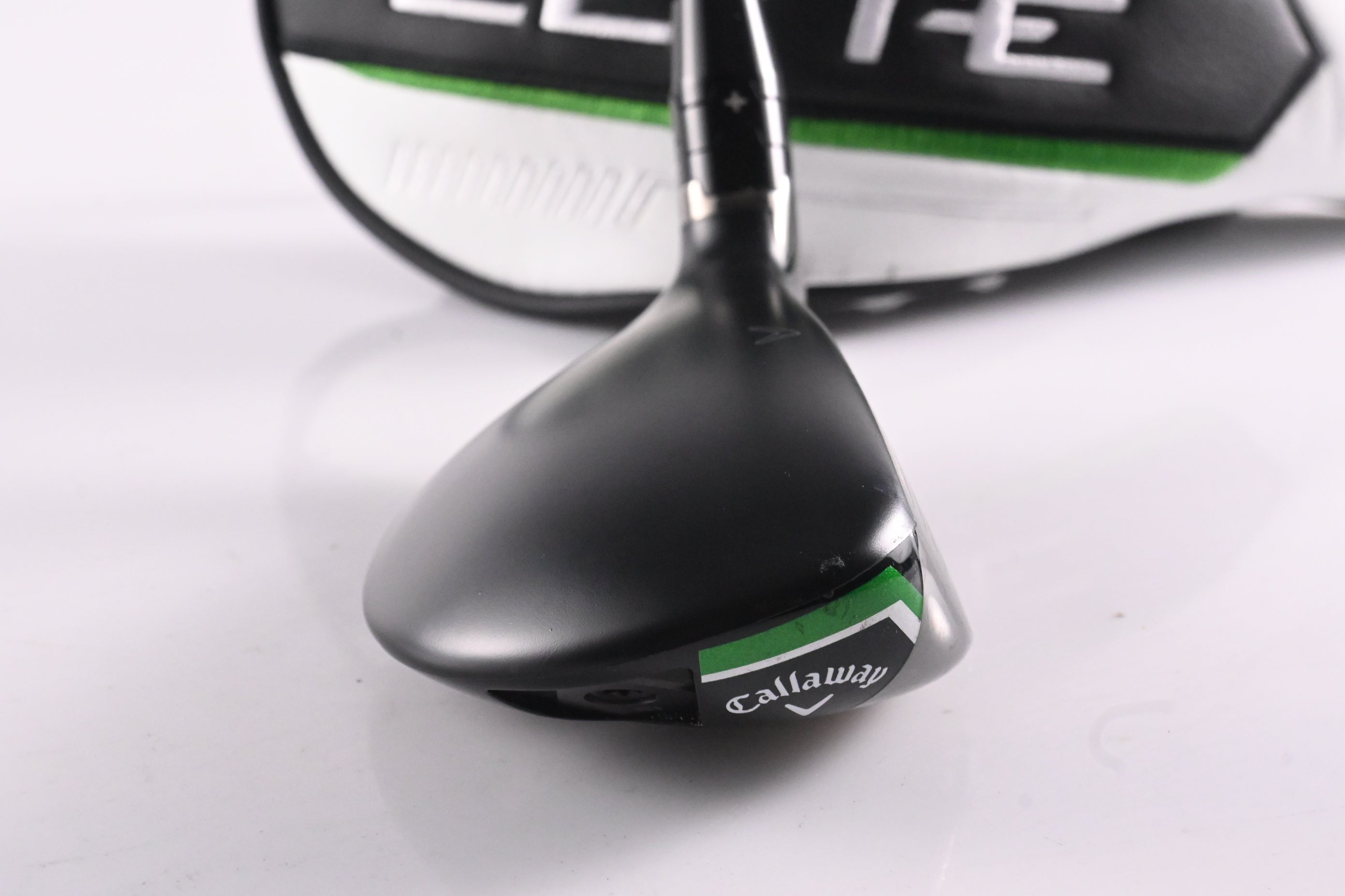 Callaway Elyte #4 Hybrid / 22 Degree / Regular Flex Denali Charcoal 60 Shaft