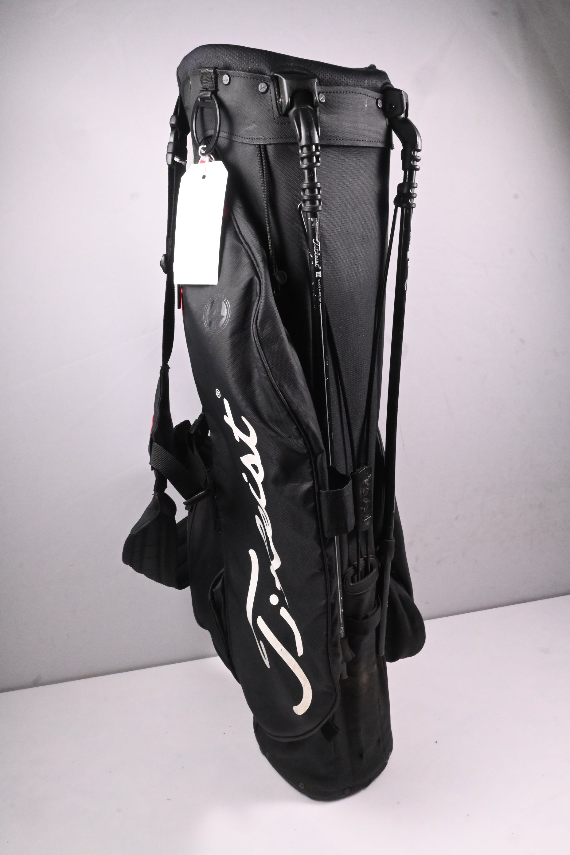 Titleist Players 4 Stand Bag / 4-Way Divider / Black, Red