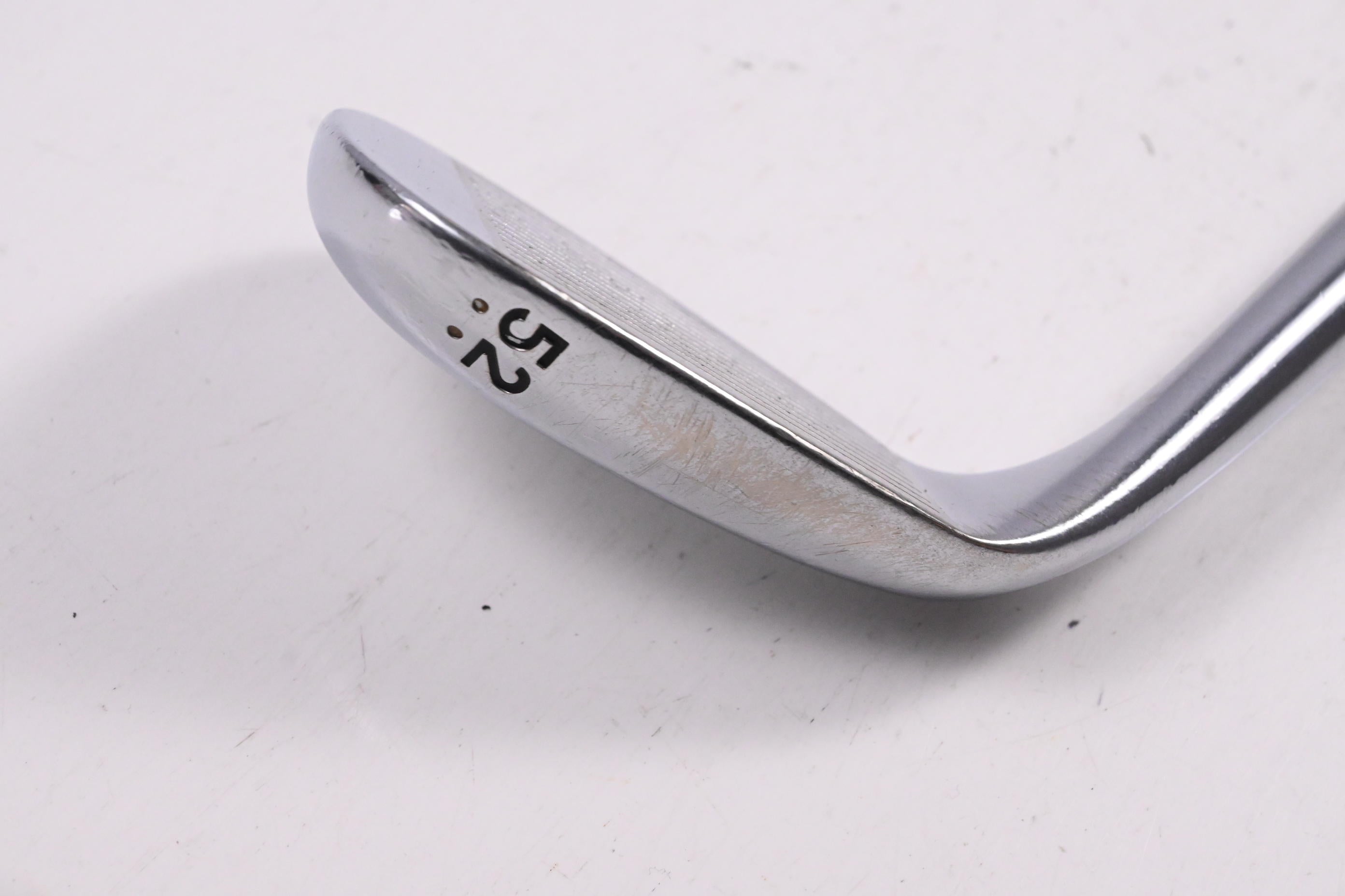 Cleveland 588 RTX 2.0 Gap Wedge / 52 Degree / Wedge Flex Dynamic Gold Shaft