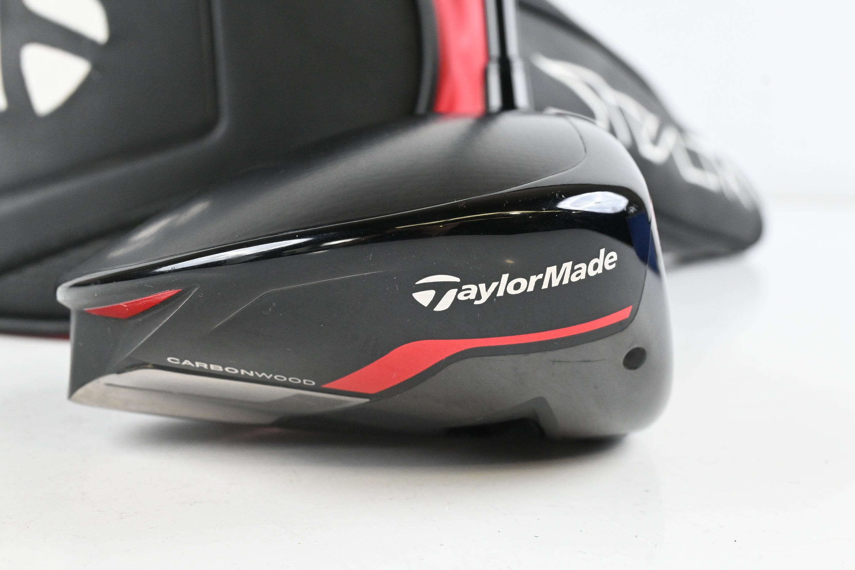 Taylormade Stealth Plus Driver / 9 Degree / X-Flex Kai'li White 60 Shaft