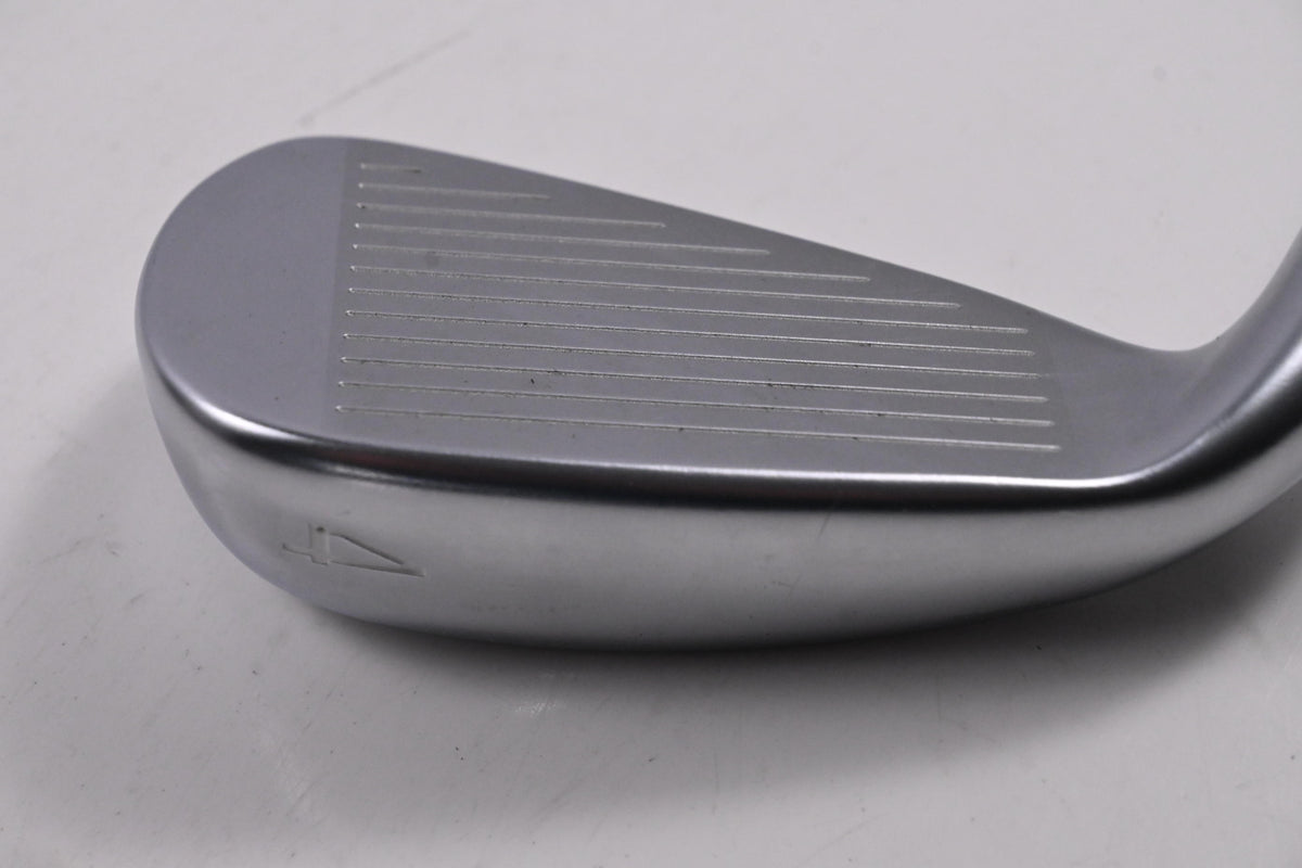 Mizuno JPX 919 Hot Metal #4 Iron / 20 Degree / Regular Flex True Temper XP 95