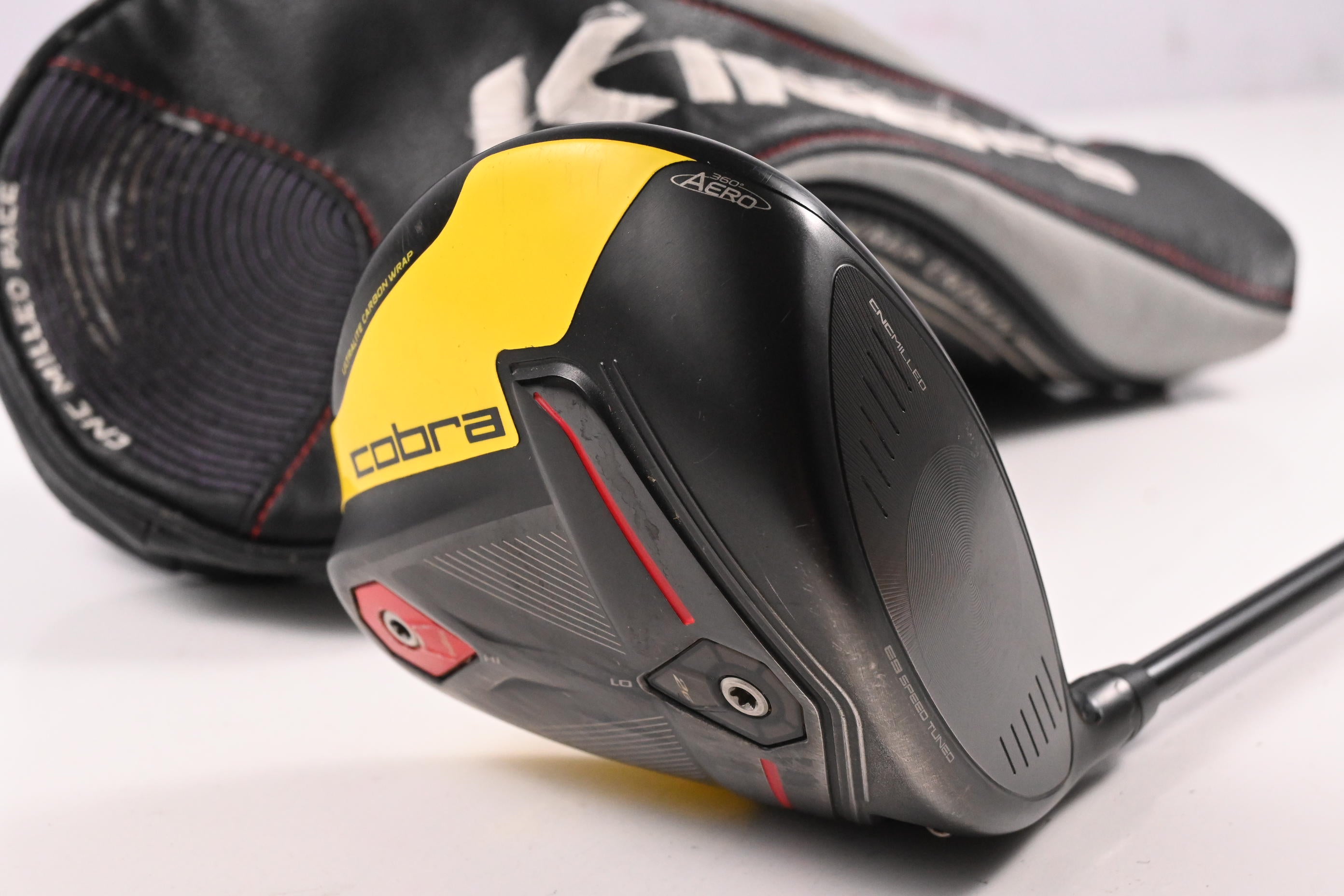Cobra King F9 Driver / 10.5 Degree / Regular Flex Fujikura Atmos Blue 6 Shaft