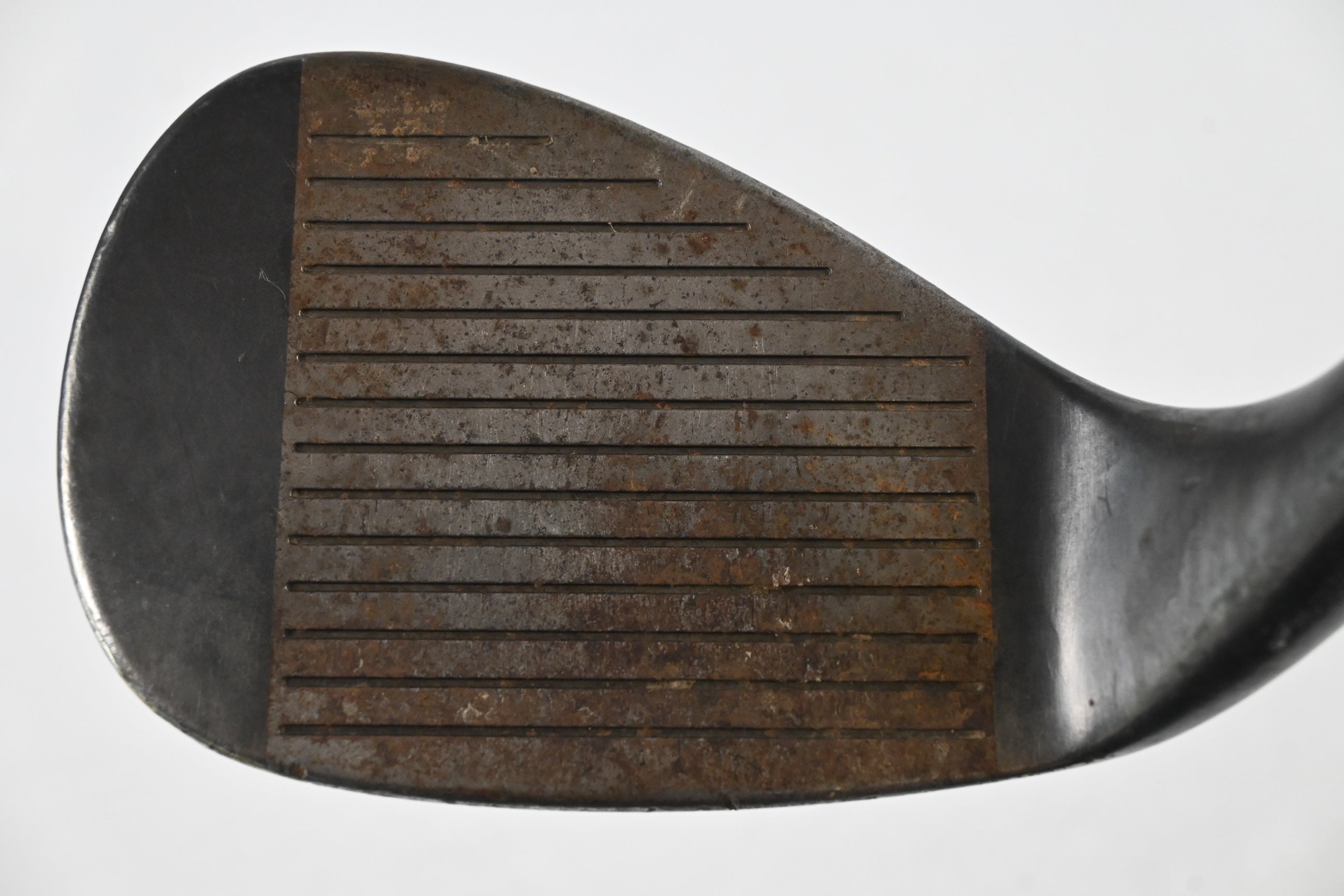 Cleveland 588 Tour Action Gap Wedge / 52 Degree / Wedge Flex Steel Shaft