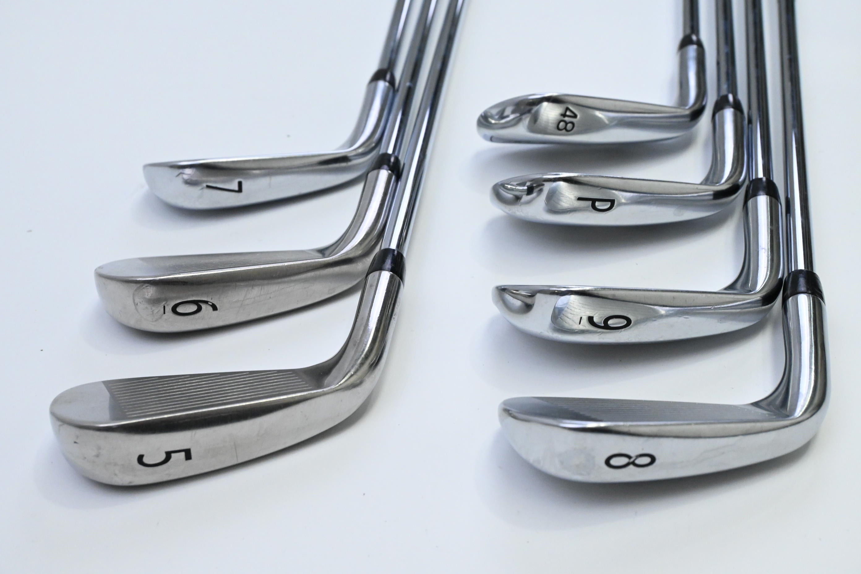 Titleist AP1/AP3 718 Combo Irons / 5-PW+48° / Regular Flex AMT Red R300 Shafts