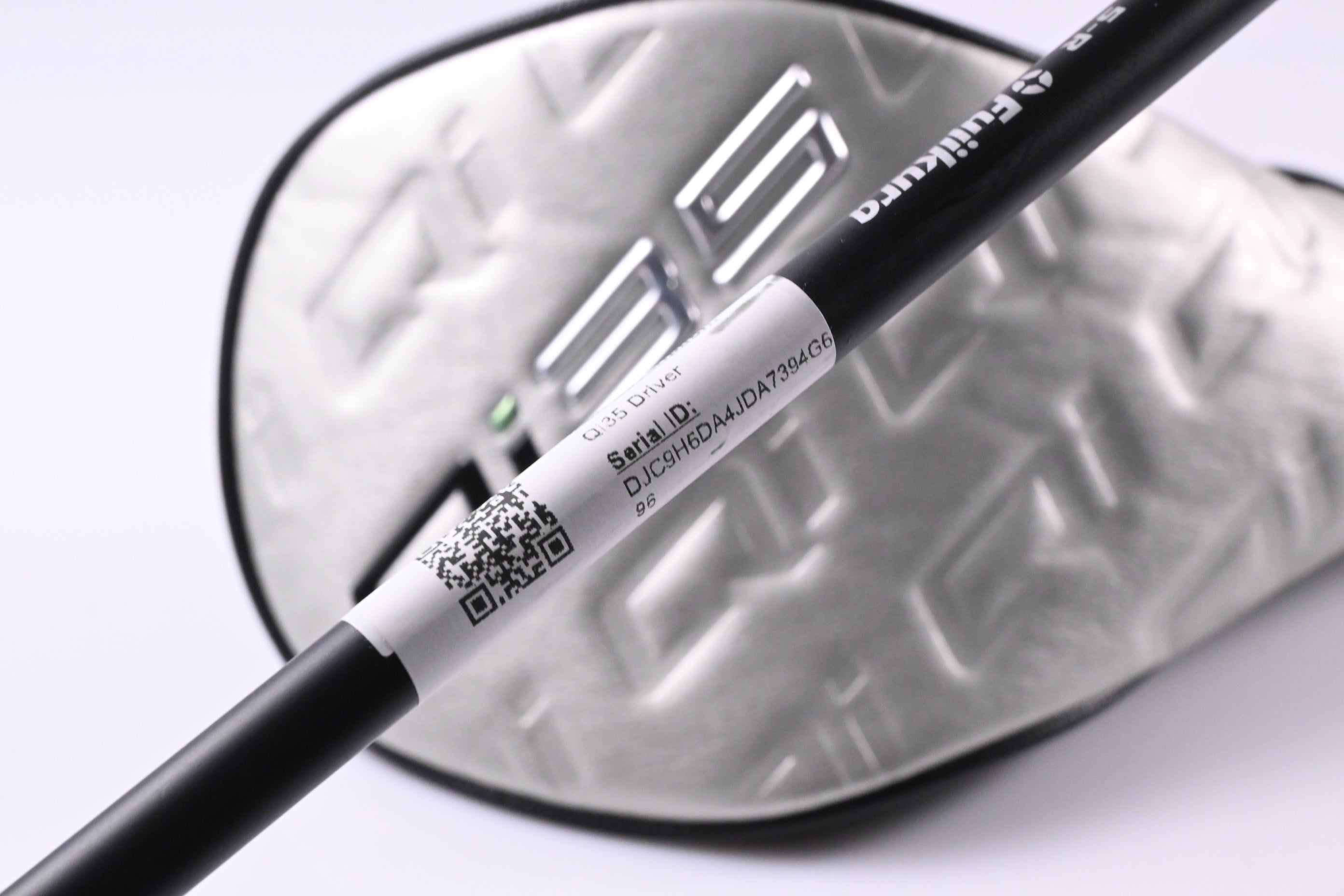 Taylormade Qi35 Driver / 10.5 Degree / Regular Flex Fujikura Ventus Blue '25 5