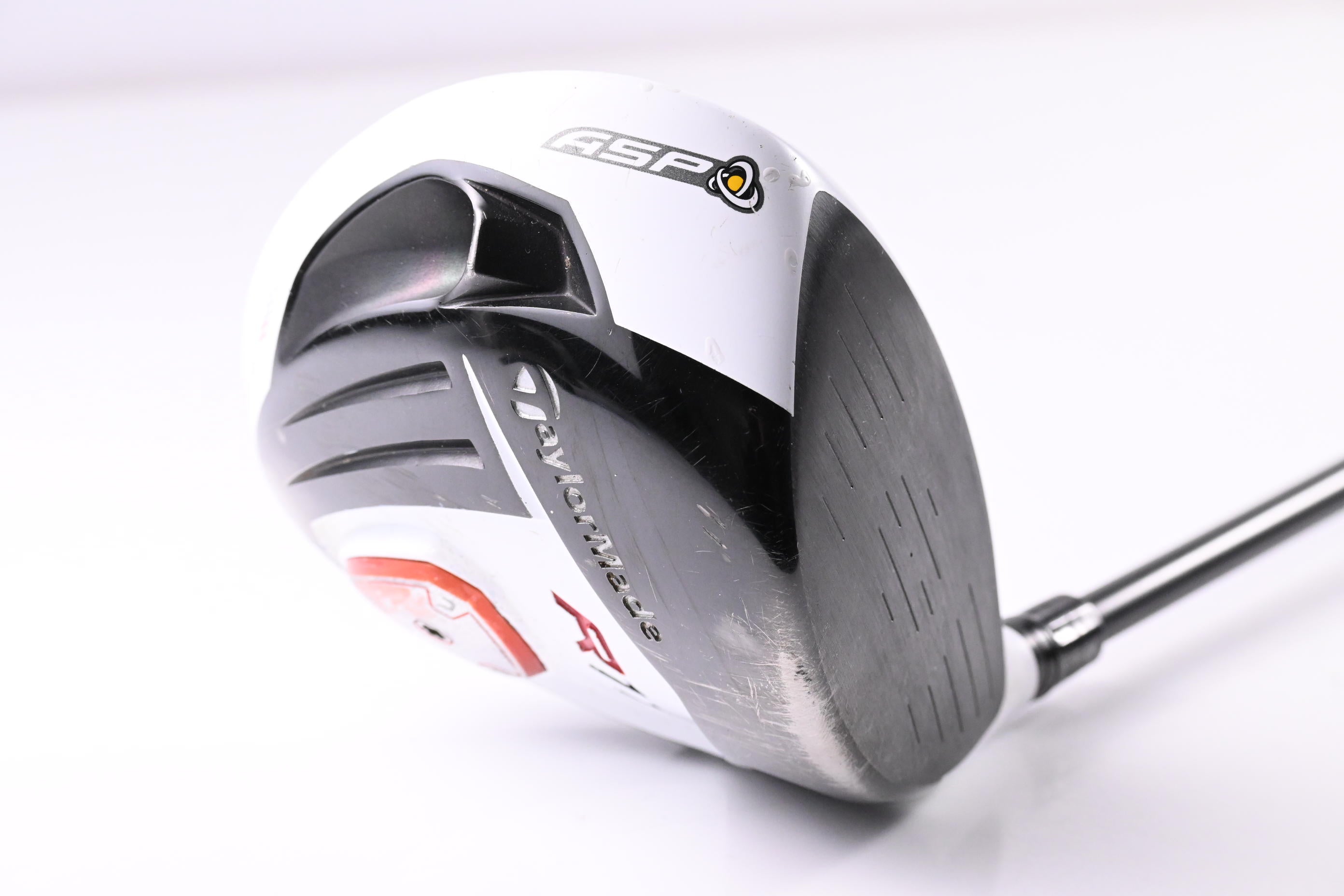 Taylormade R11 Driver / 10.5 Degree / Regular Flex Fujikura Blur 60 Shaft