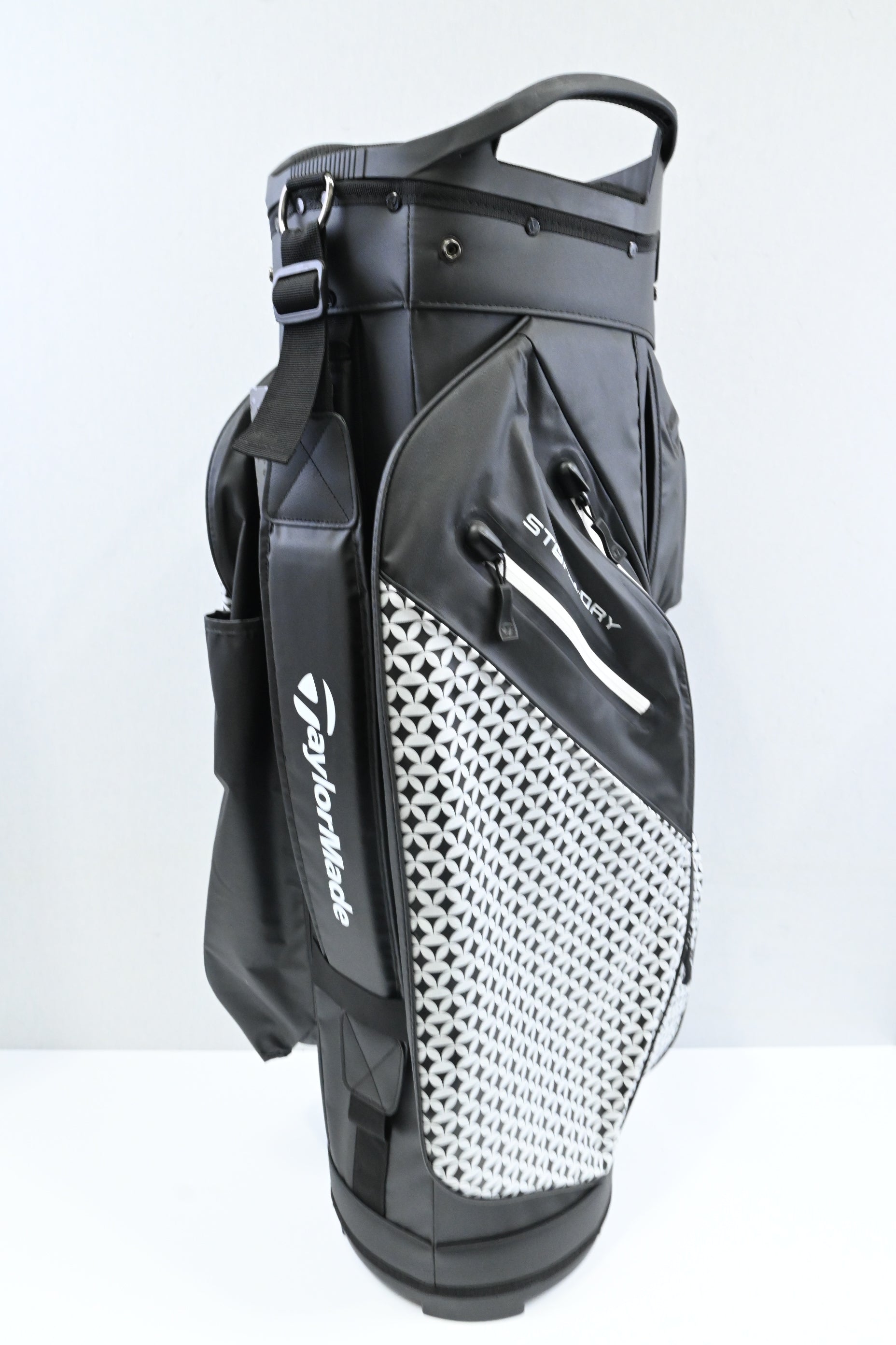 Taylormade Storm Dry Cart Bag / 14-Way / Black, White