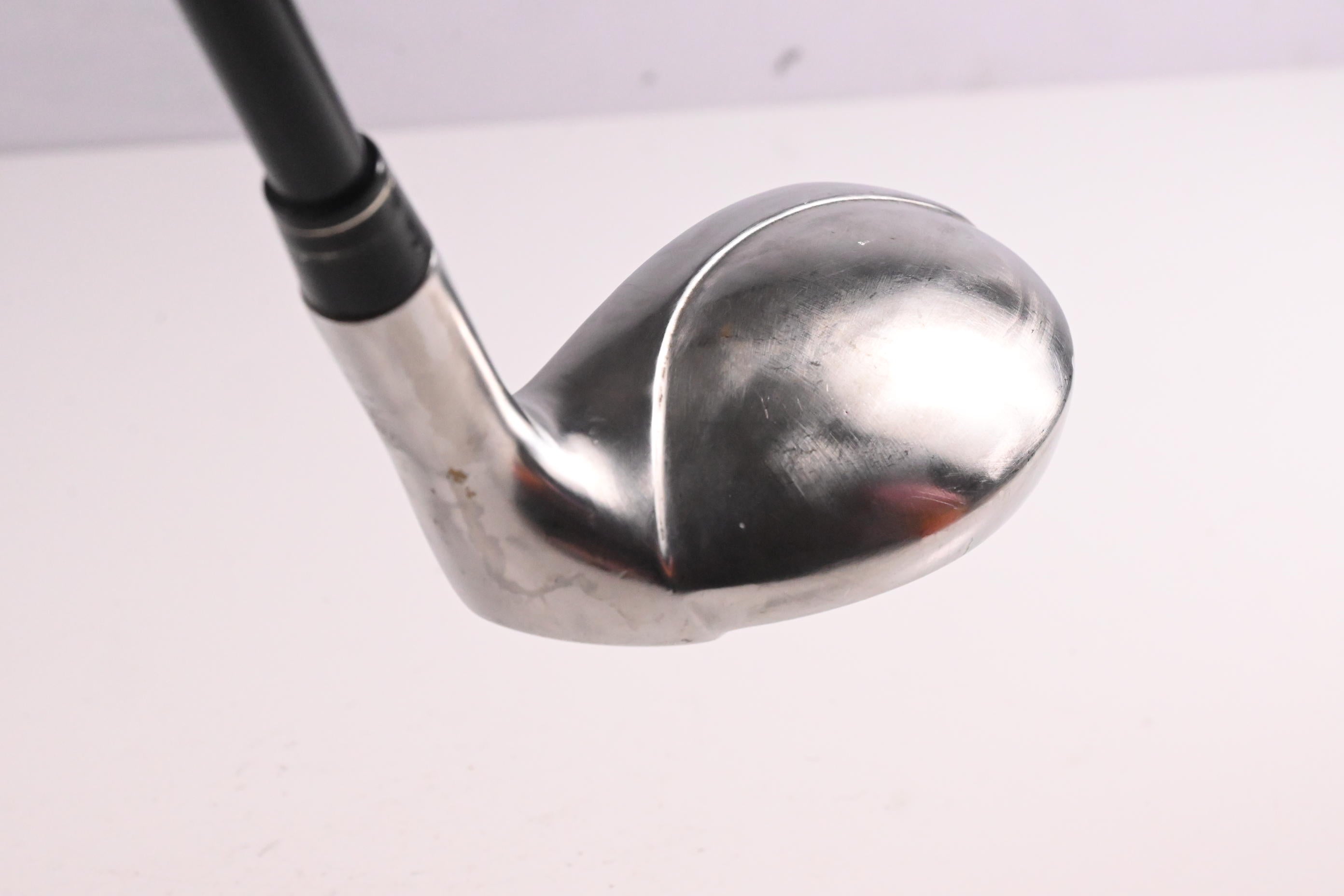 Taylormade Rescue Mid #2 Hybrid / 16 Degree / Regular Flex ProLaunch Red