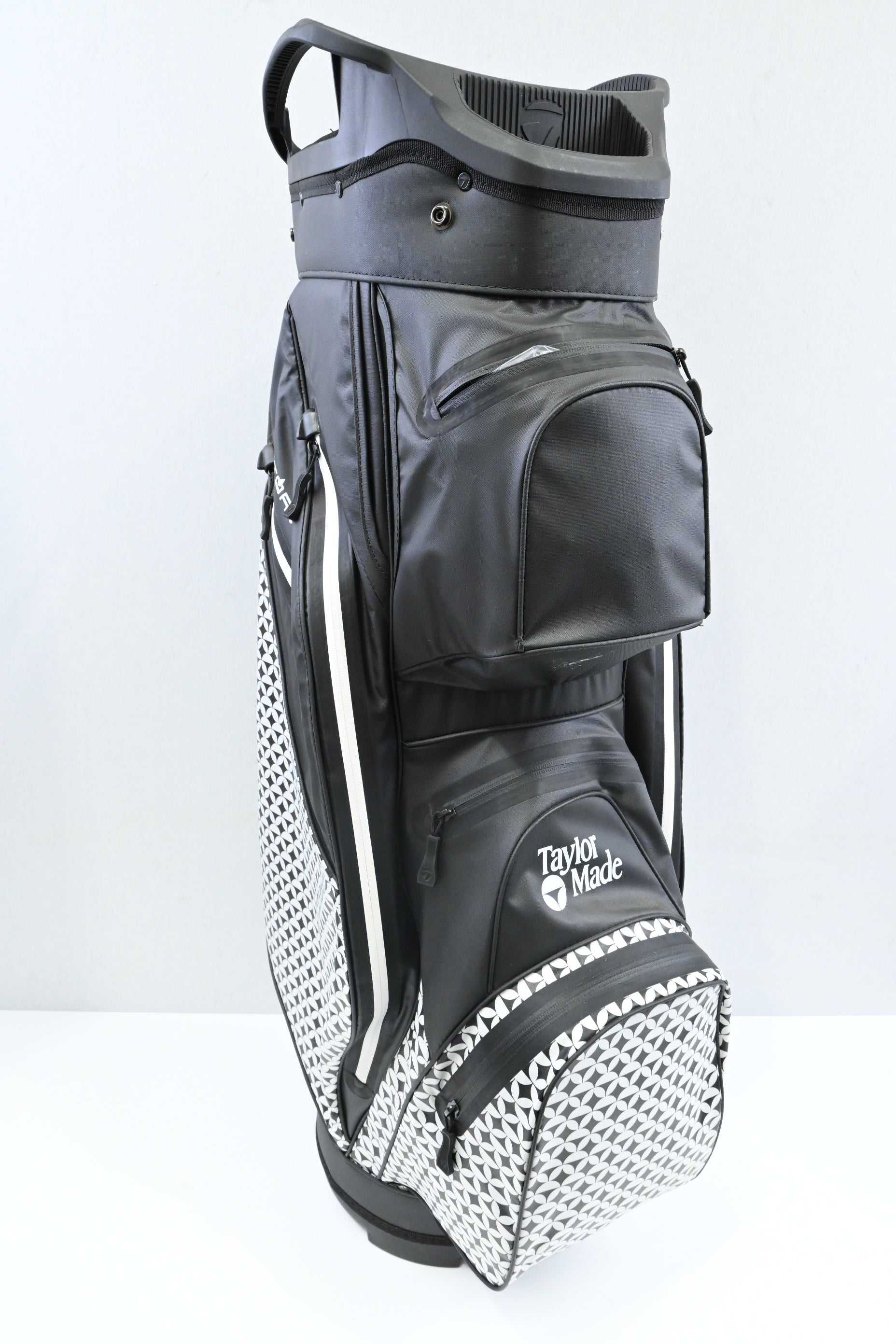 Taylormade Storm Dry Cart Bag / 14-Way / Black, White