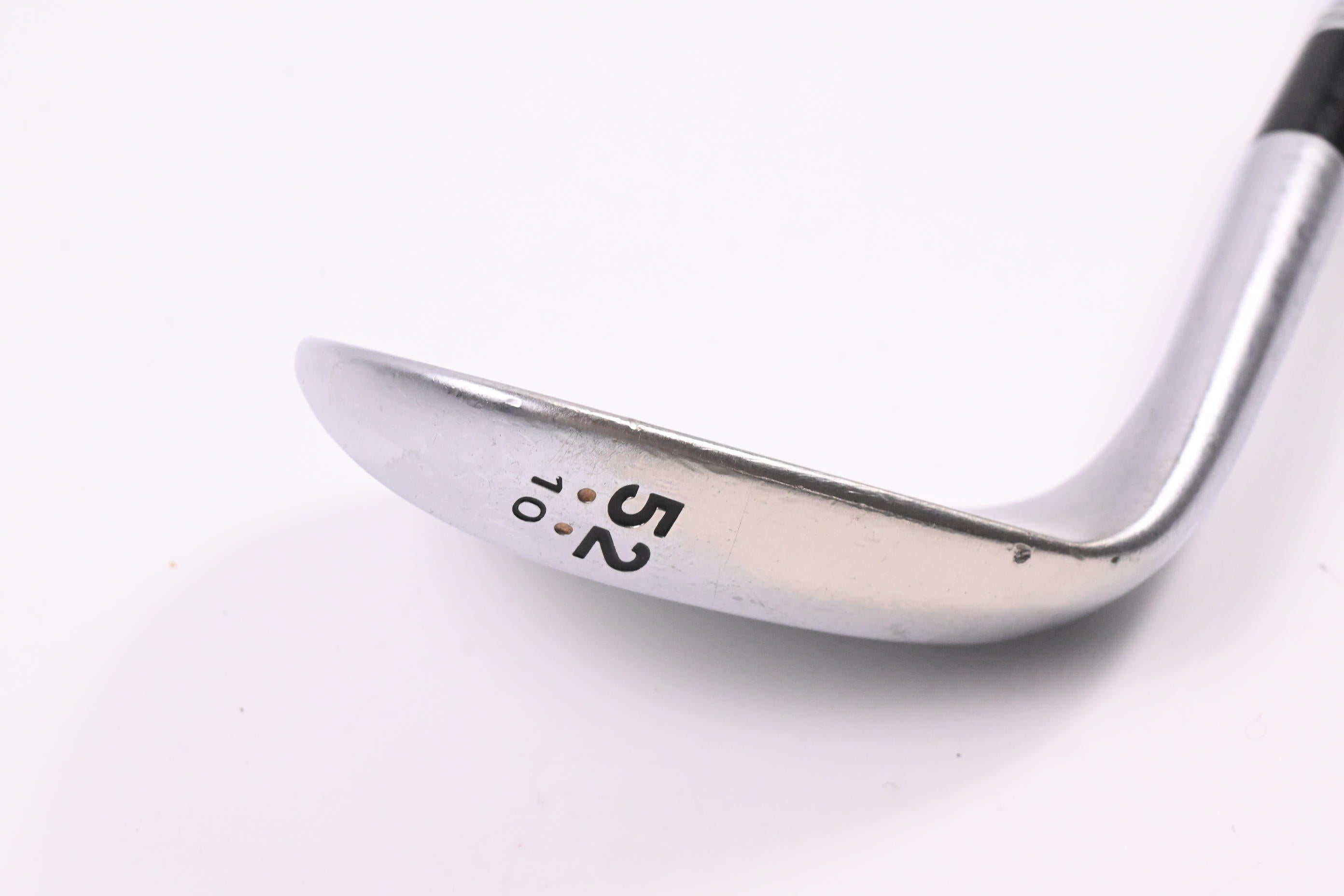Cleveland 588 RTX 2.0 Gap Wedge / 52 Degree / Wedge Flex Dynamic Gold Shaft