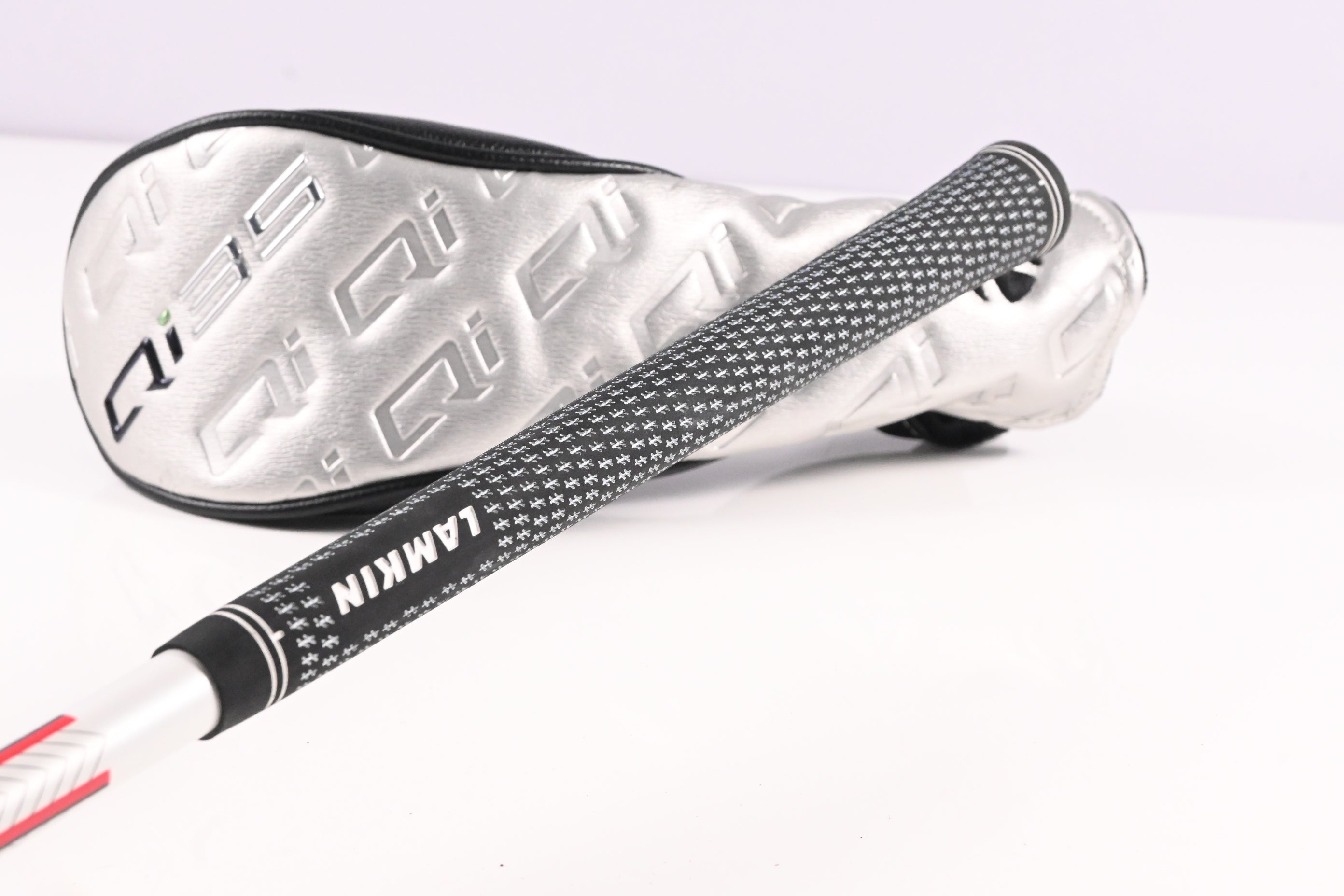 Taylormade Qi35 #3 Hybrid / 19 Degree / Regular Flex UST Mamiya Proforce V2 85