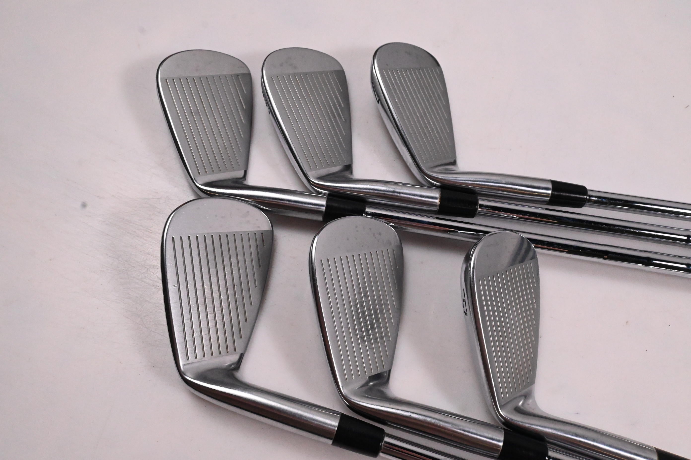 Mizuno Pro 221 Irons / 5-PW / Stiff Flex N.S.Pro Modus³ For T/W World Shafts