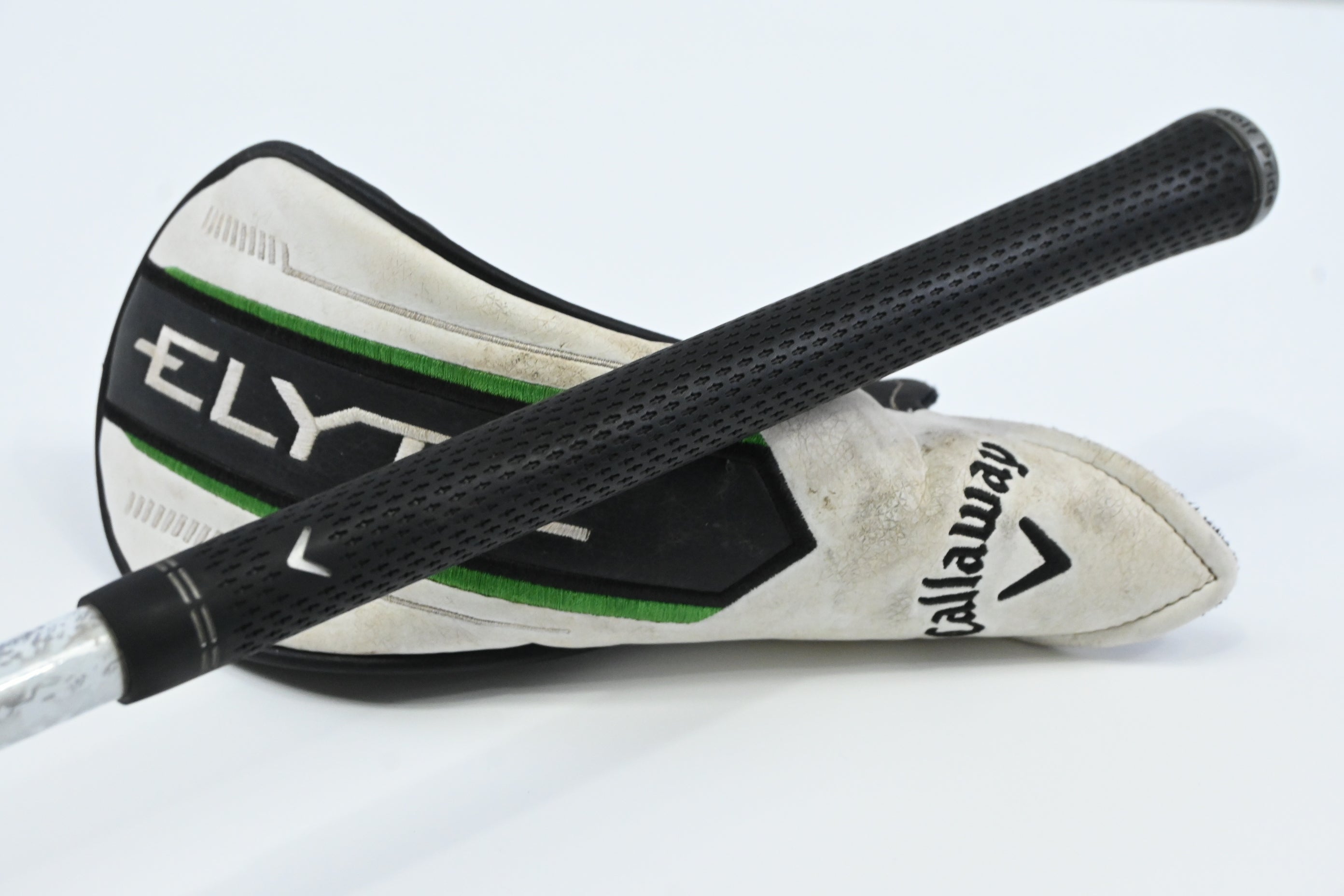 Left Hand Callaway Elyte #4 Hybrid / 22 Degree / Regular Flex Denali Charcoal 60
