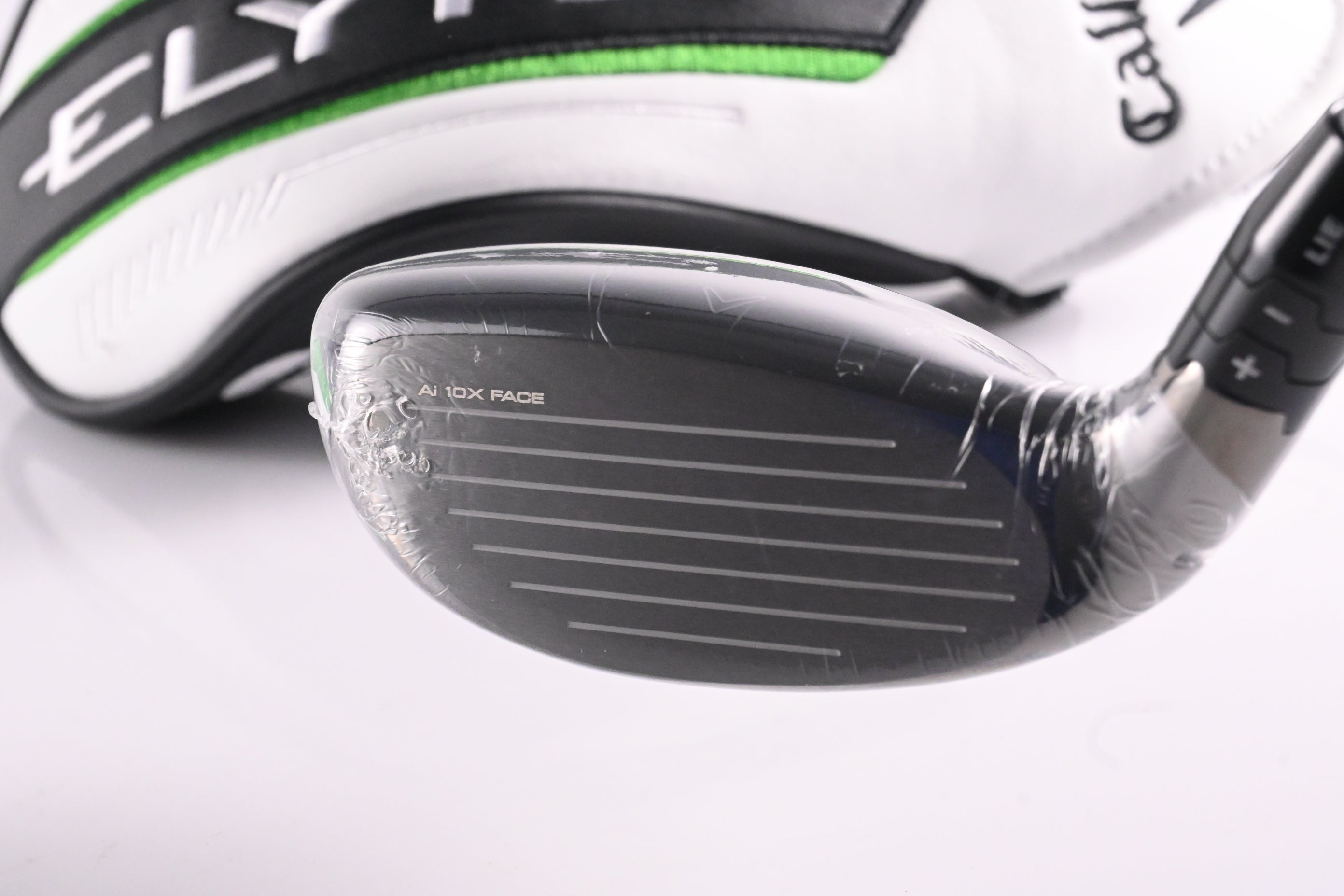 Callaway Elyte X #4 Hybrid / 21 Degree / Regular Flex Denali Charcoal 60 Shaft