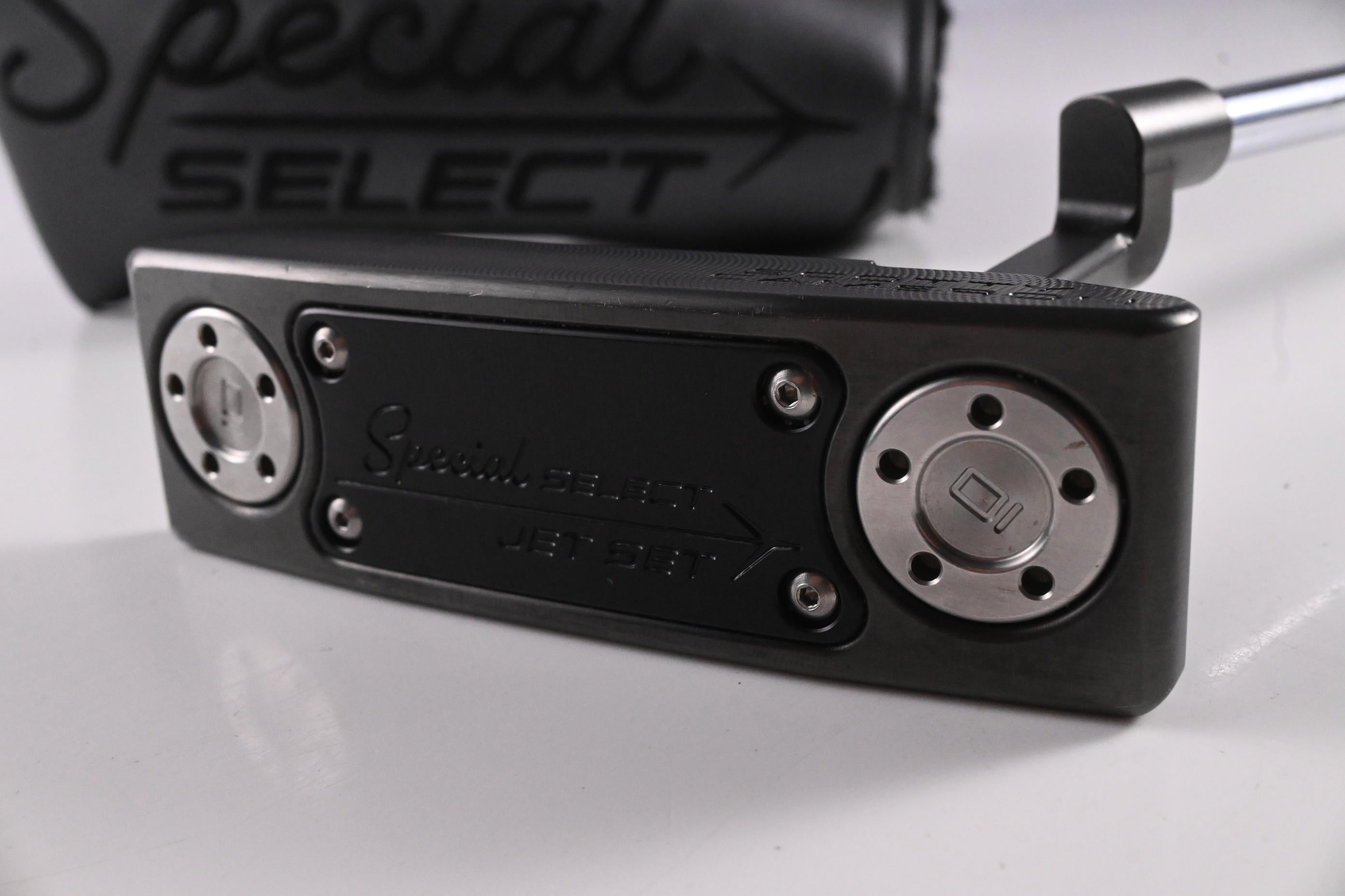 Scotty Cameron Special Select Jet Set Newport 2+ Limited Putter / 35 Inch