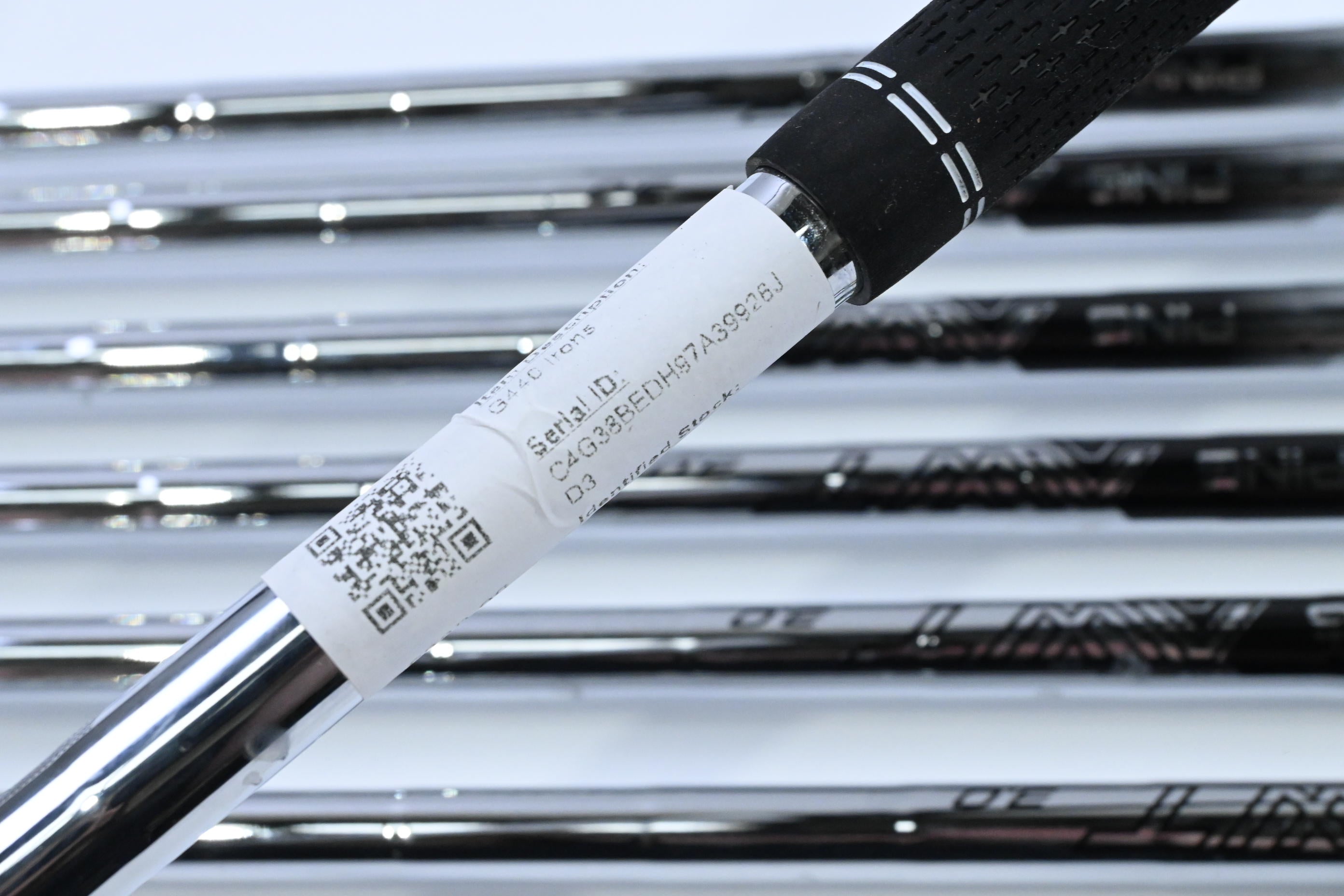 Ping G440 Irons / 6-PW+UW+SW / Blue Dot / Regular Flex Ping AWT 3.0 Shafts